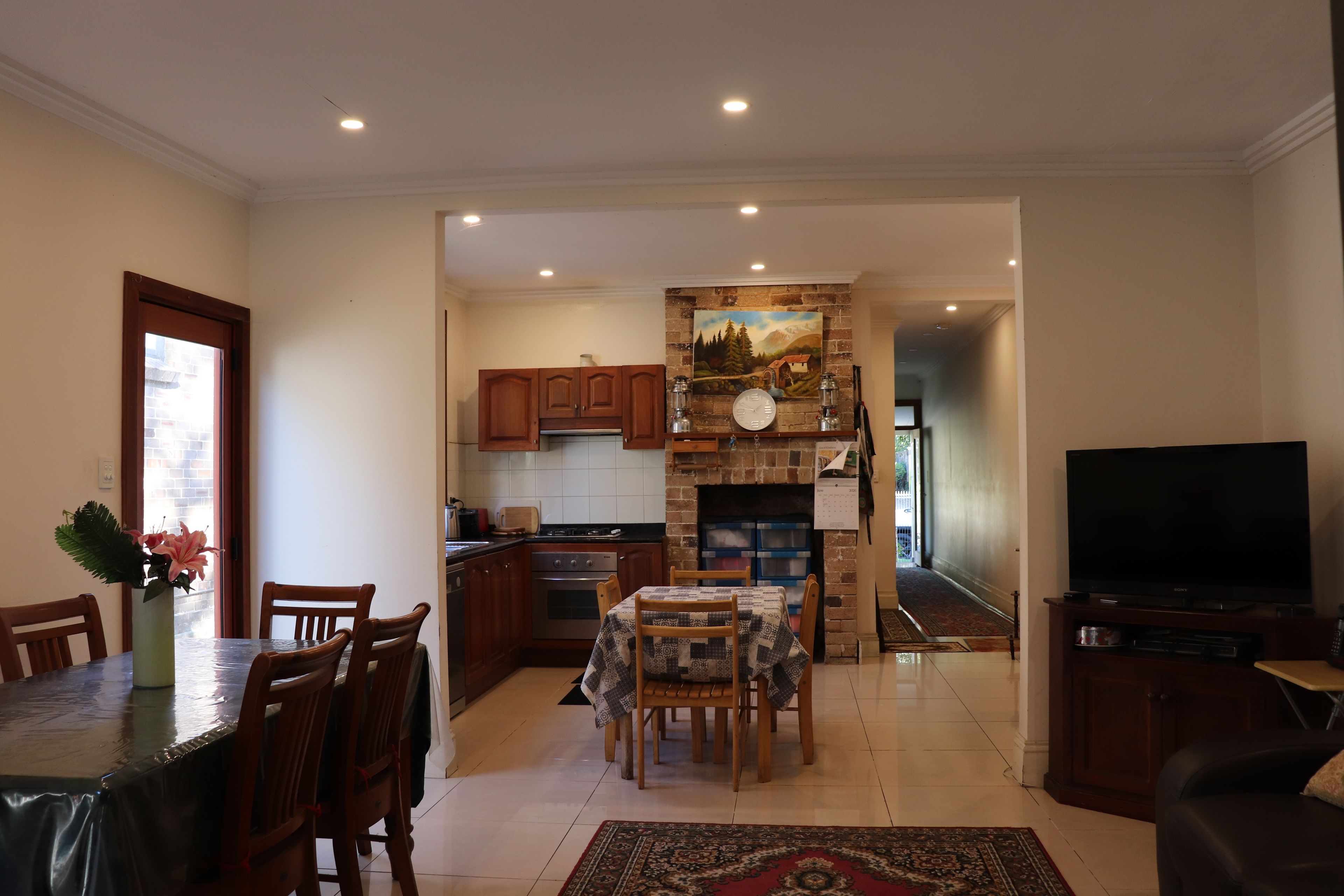 225 Marion Street — photo 4 of 7