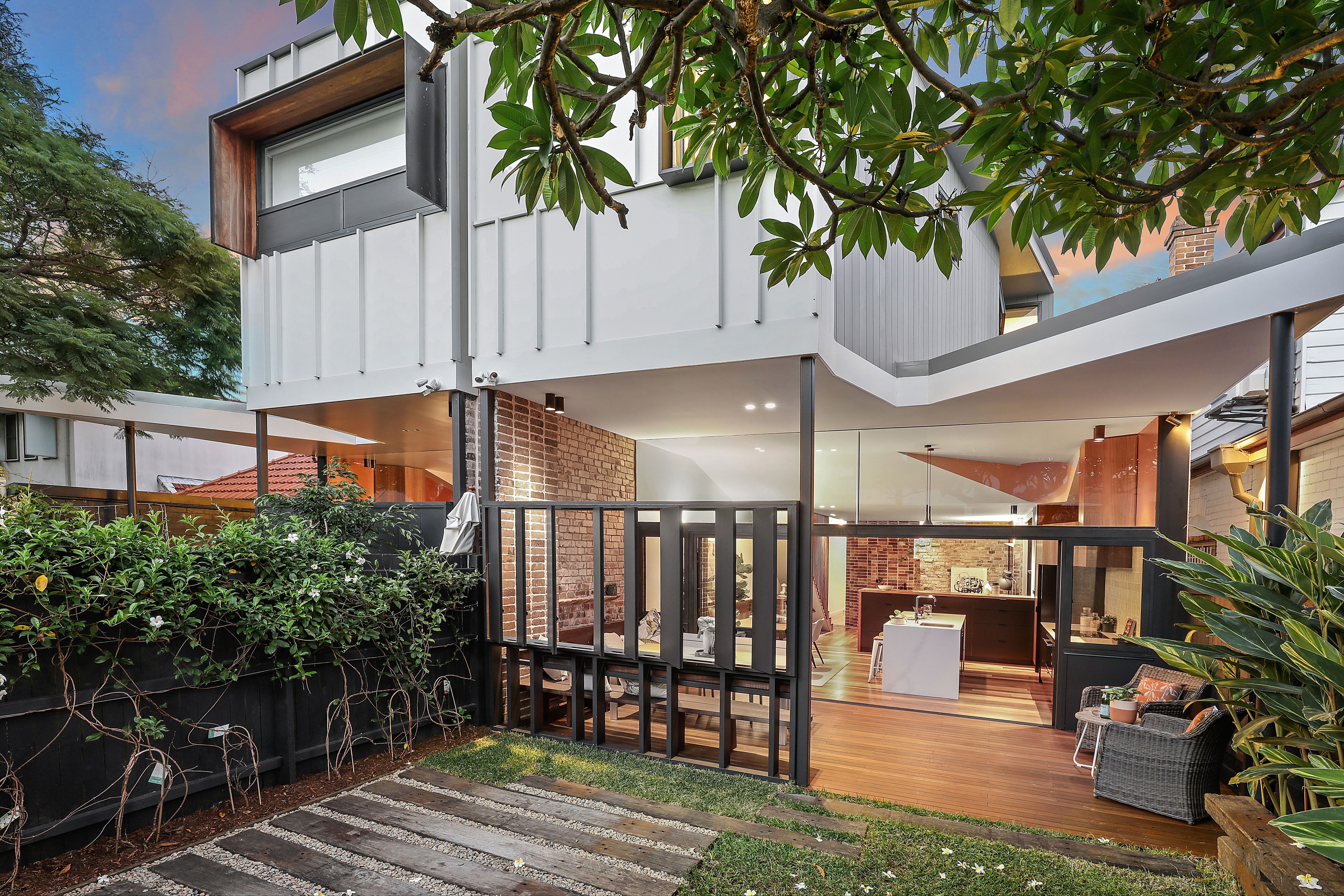 21 Roberts Street, Camperdown, NSW 2050