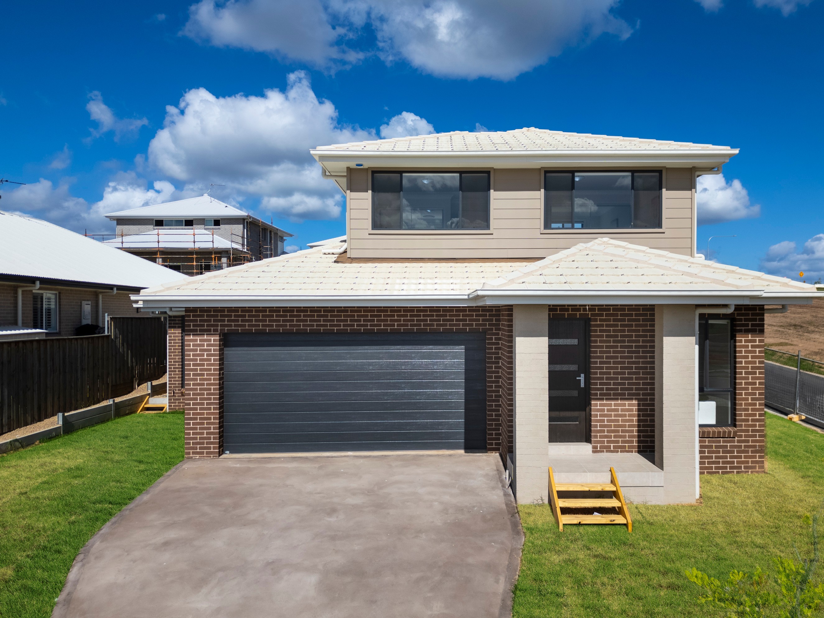 4 Doomben Street, Menangle Park, NSW 2563