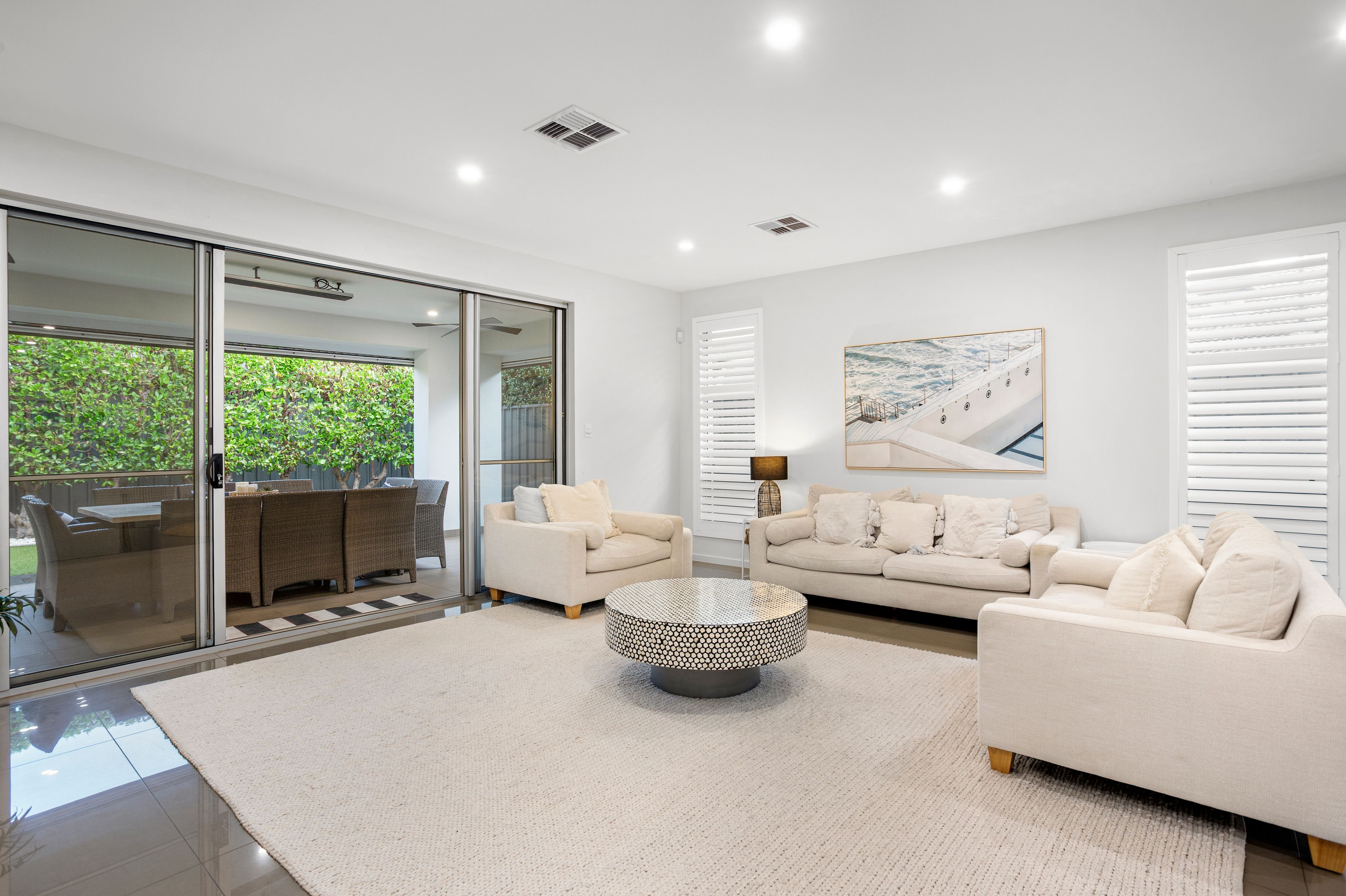 1/3 Dineen Place — photo 6 of 28