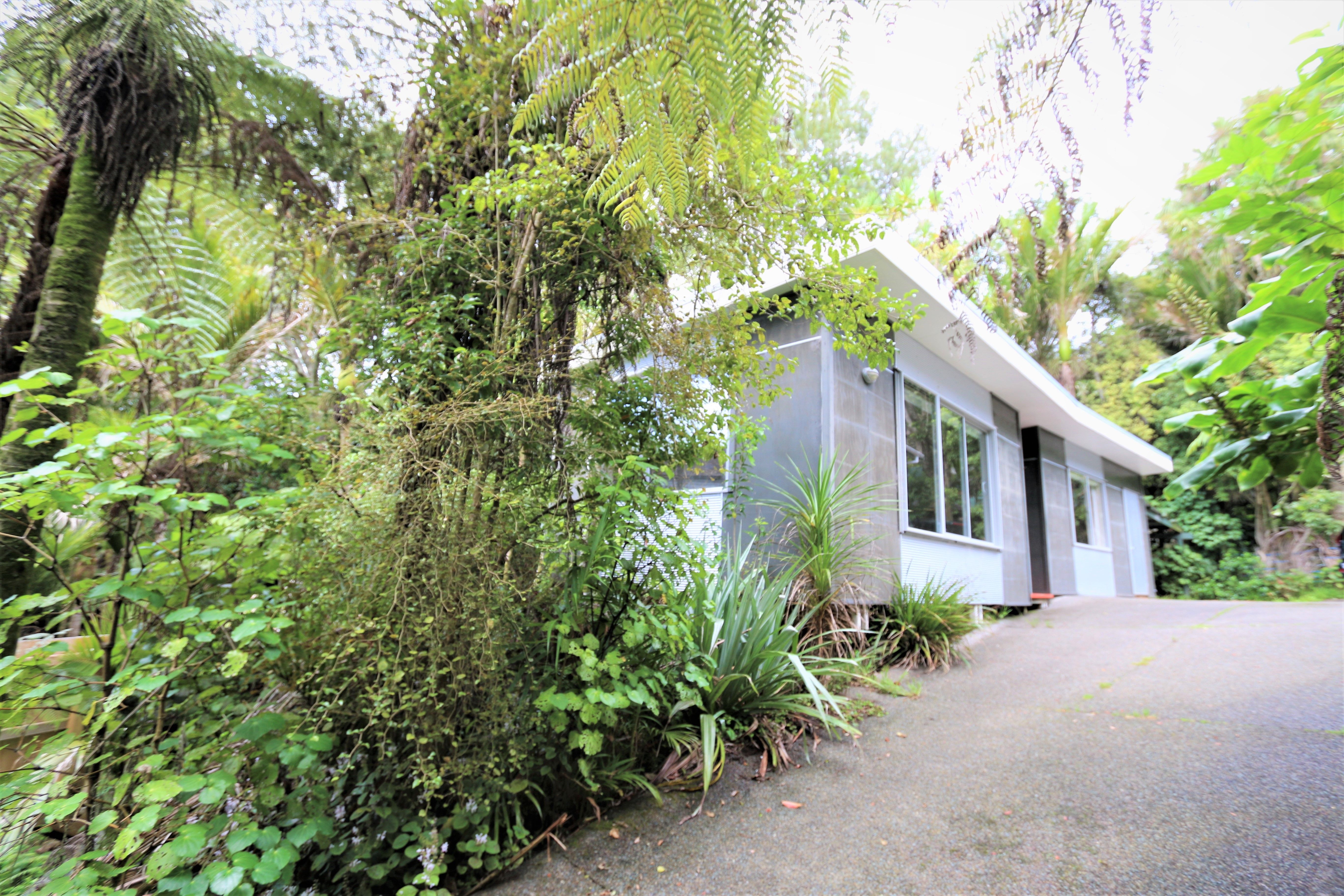 53A Wood Bay Road, Titirangi, Waitakere City