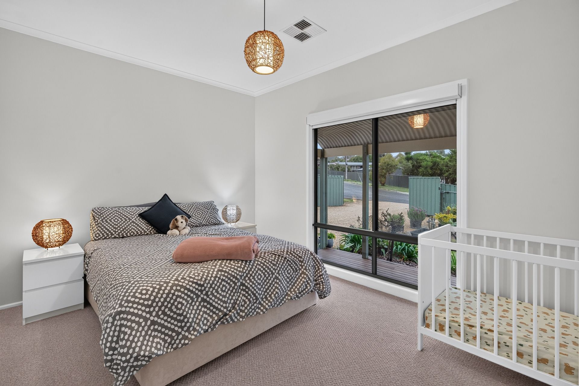 16 Golding Street — photo 18 of 30