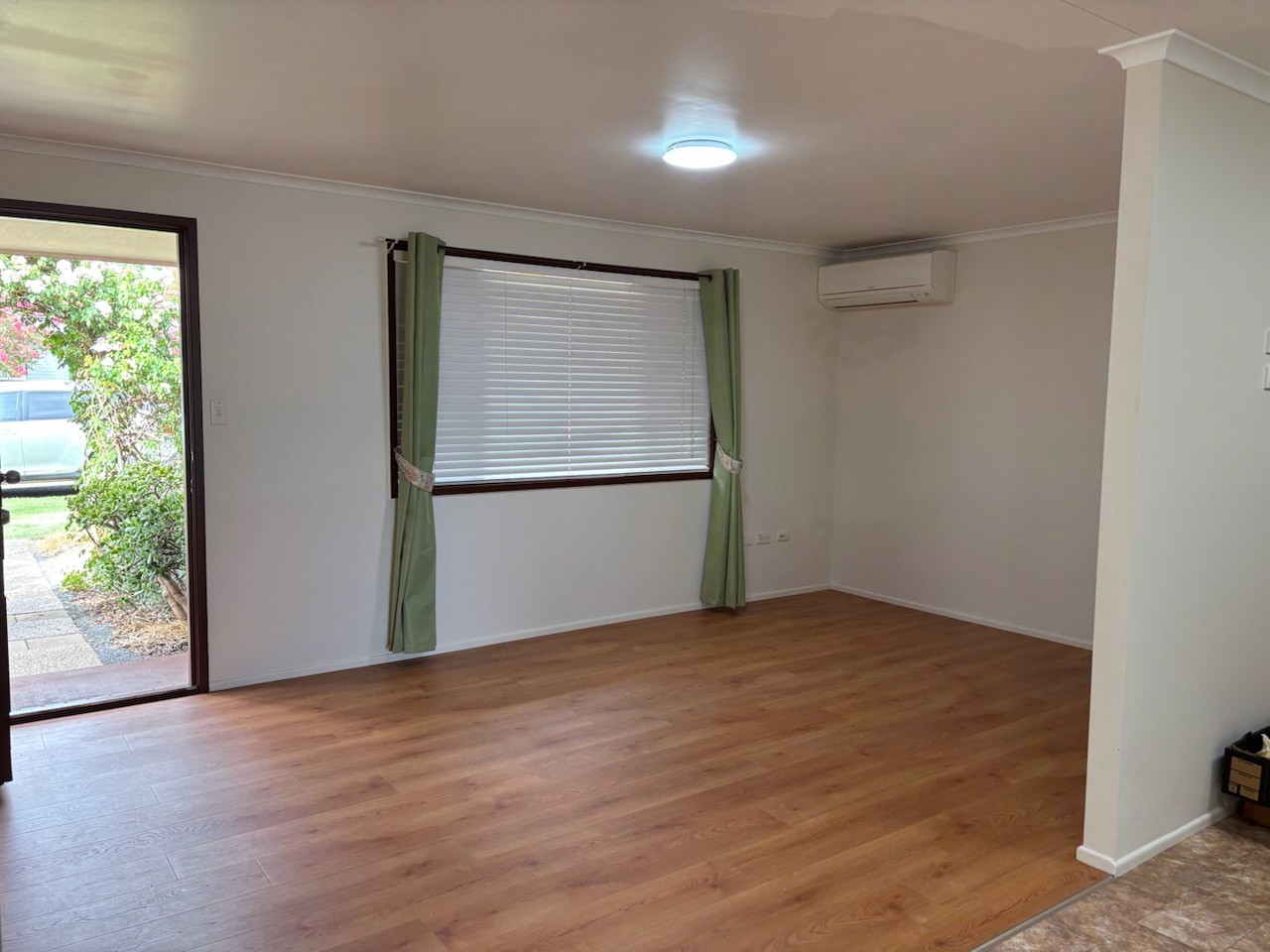 11 Wilkie Street, Oakey, QLD 4401