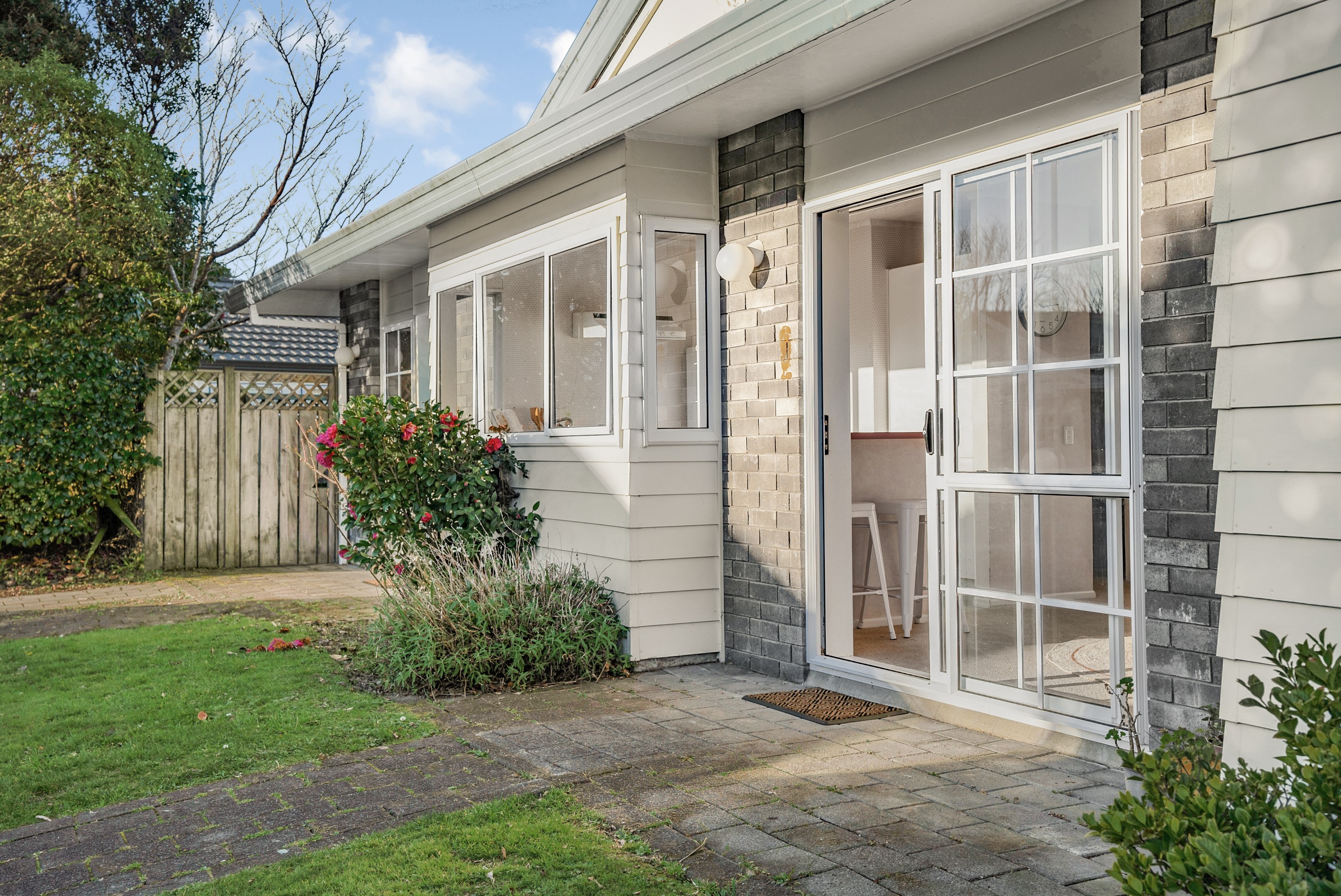 11/169 Whites Line East, Waiwhetu, Lower Hutt City