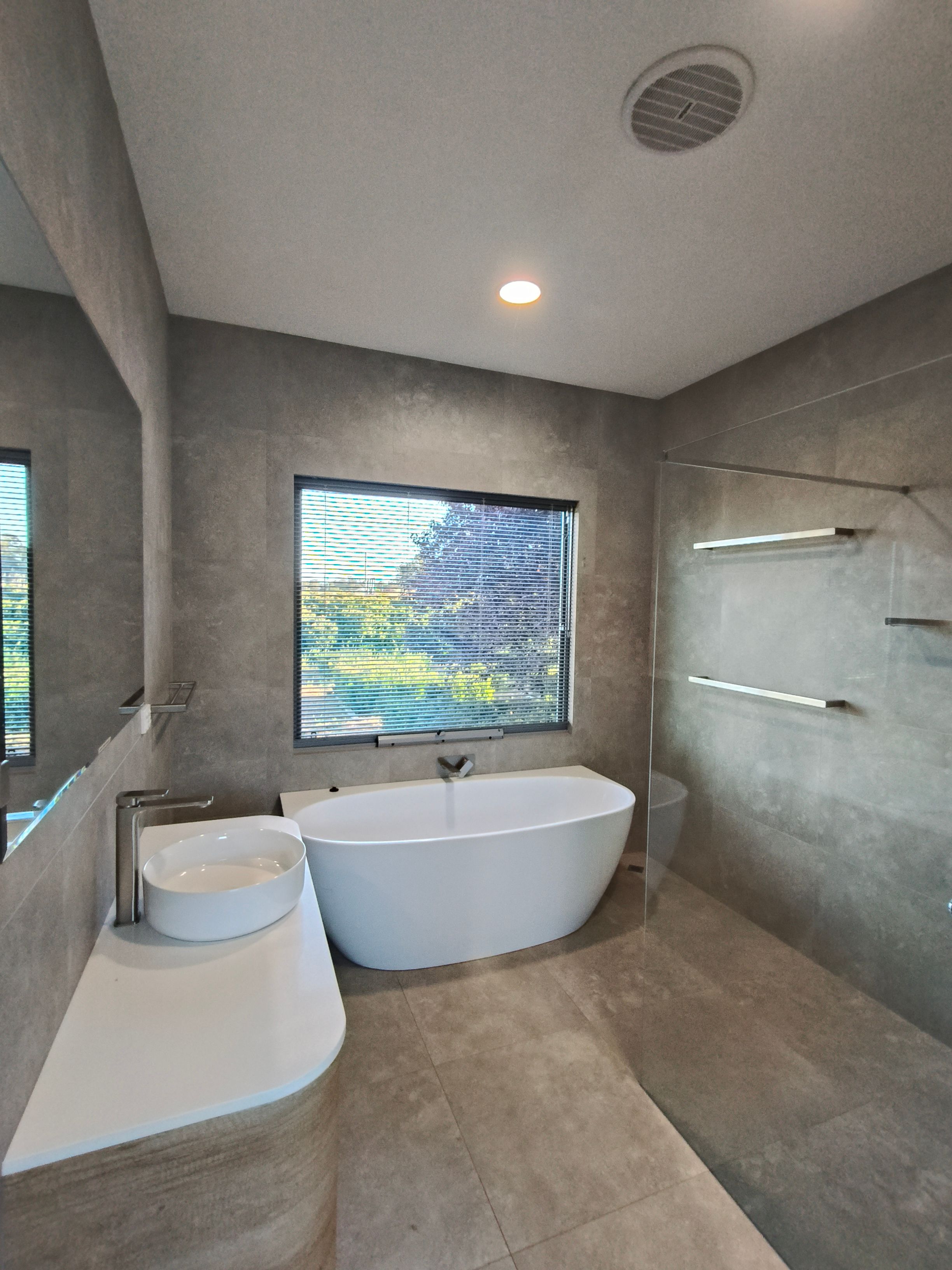 Generous Rural Home with Scenic Views — photo 9 of 26