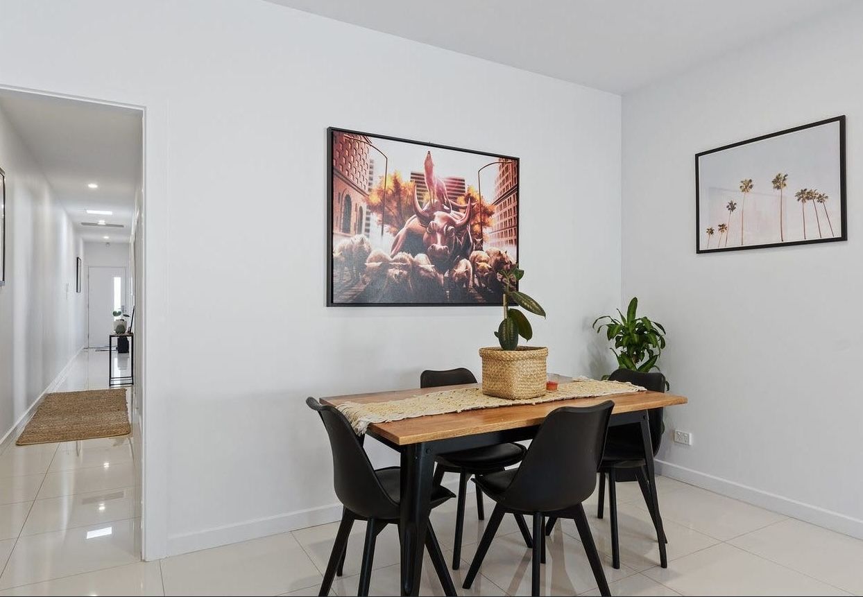 12 Vardon Street — photo 6 of 14