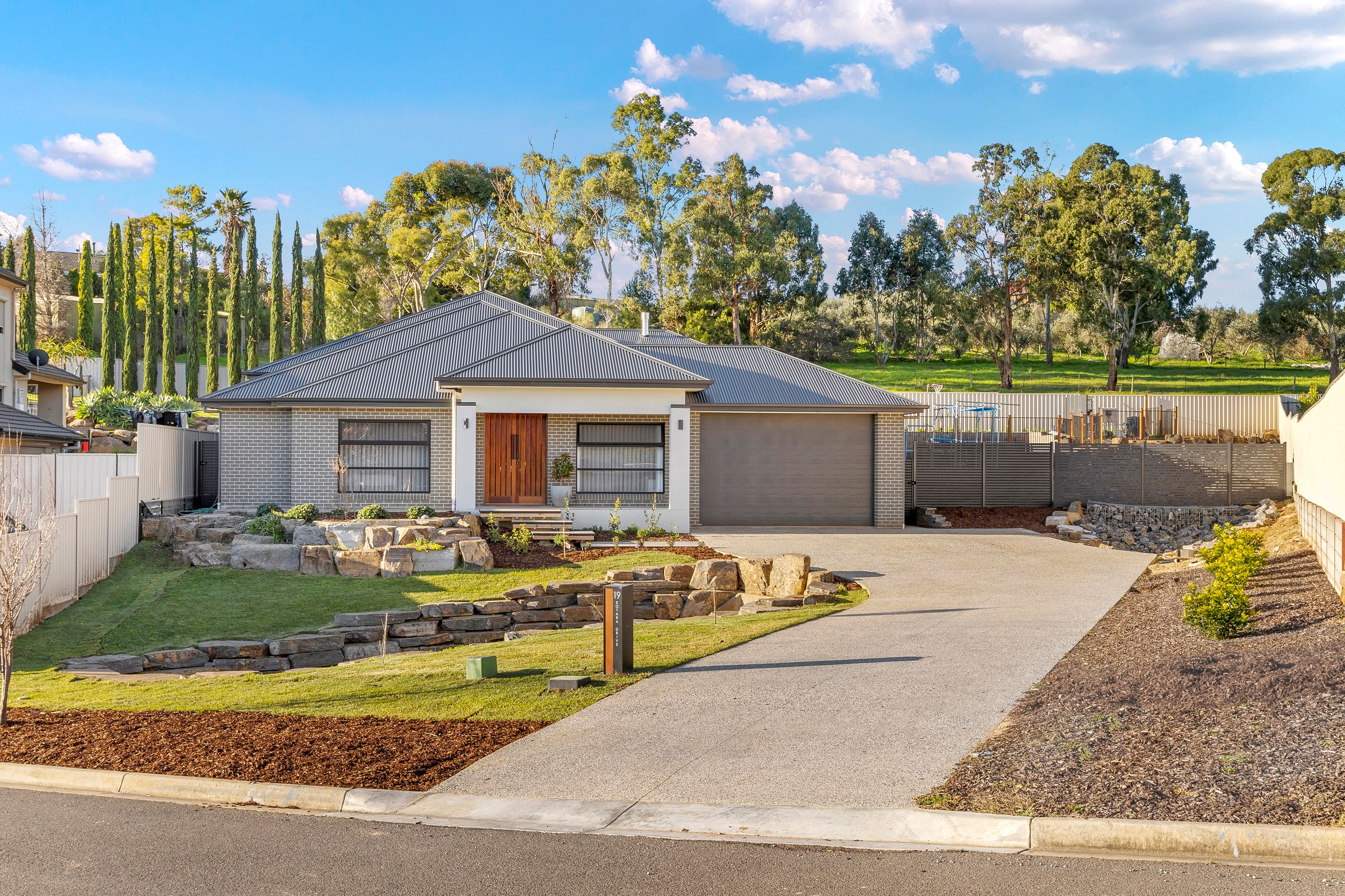 19 Kotara Drive, Greenwith, SA 5125 Sold House Ray White Tea Tree Gully
