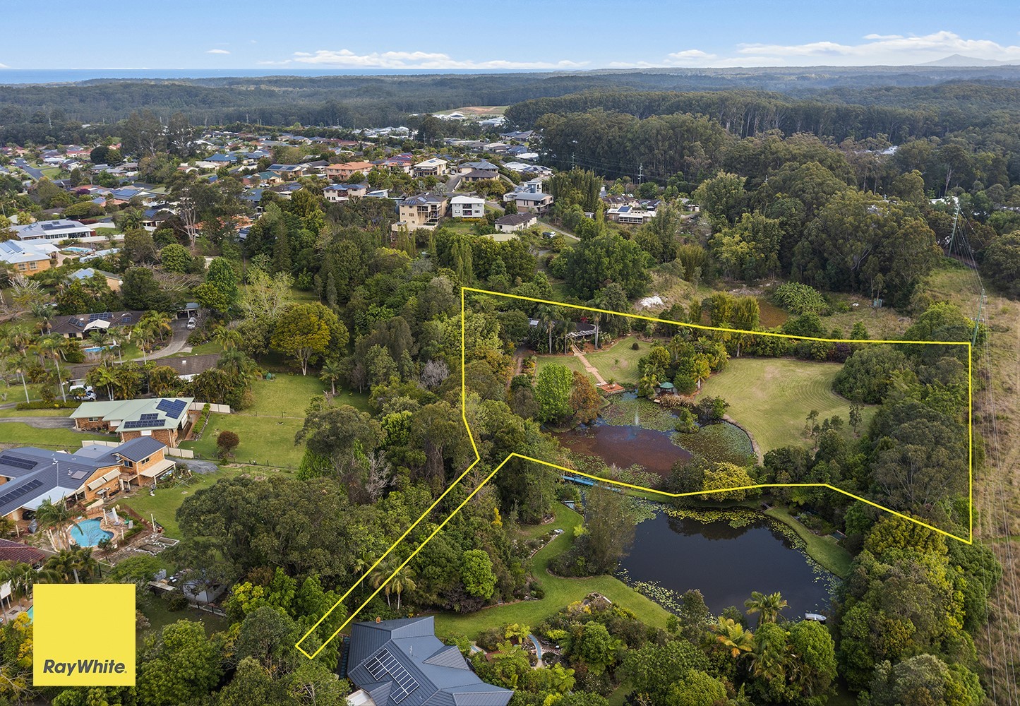 14B Sea Breeze Place, Boambee East, NSW 2452