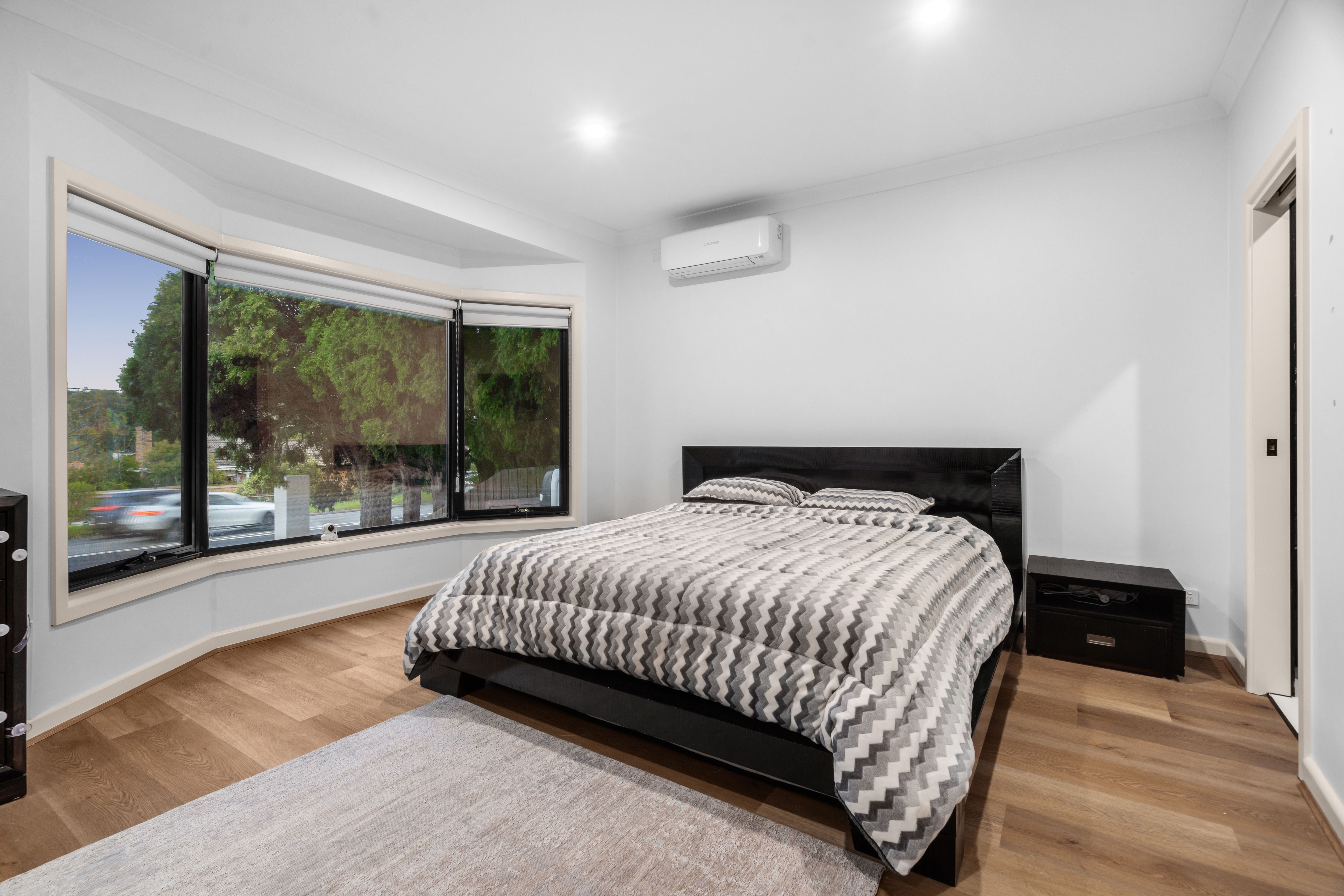 114 Rosanna Road — photo 7 of 10