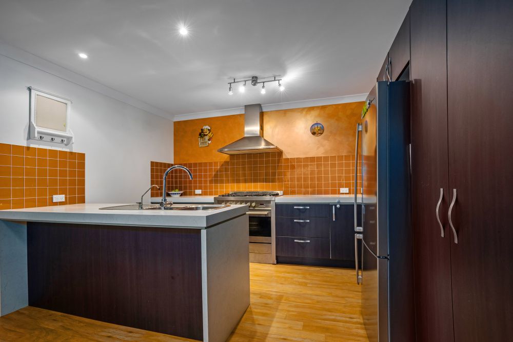 39 Creekside Drive, Springfield Lakes, QLD 4300
