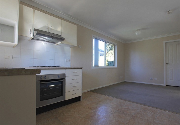 2A Grandview Drive, Campbelltown, NSW 2560