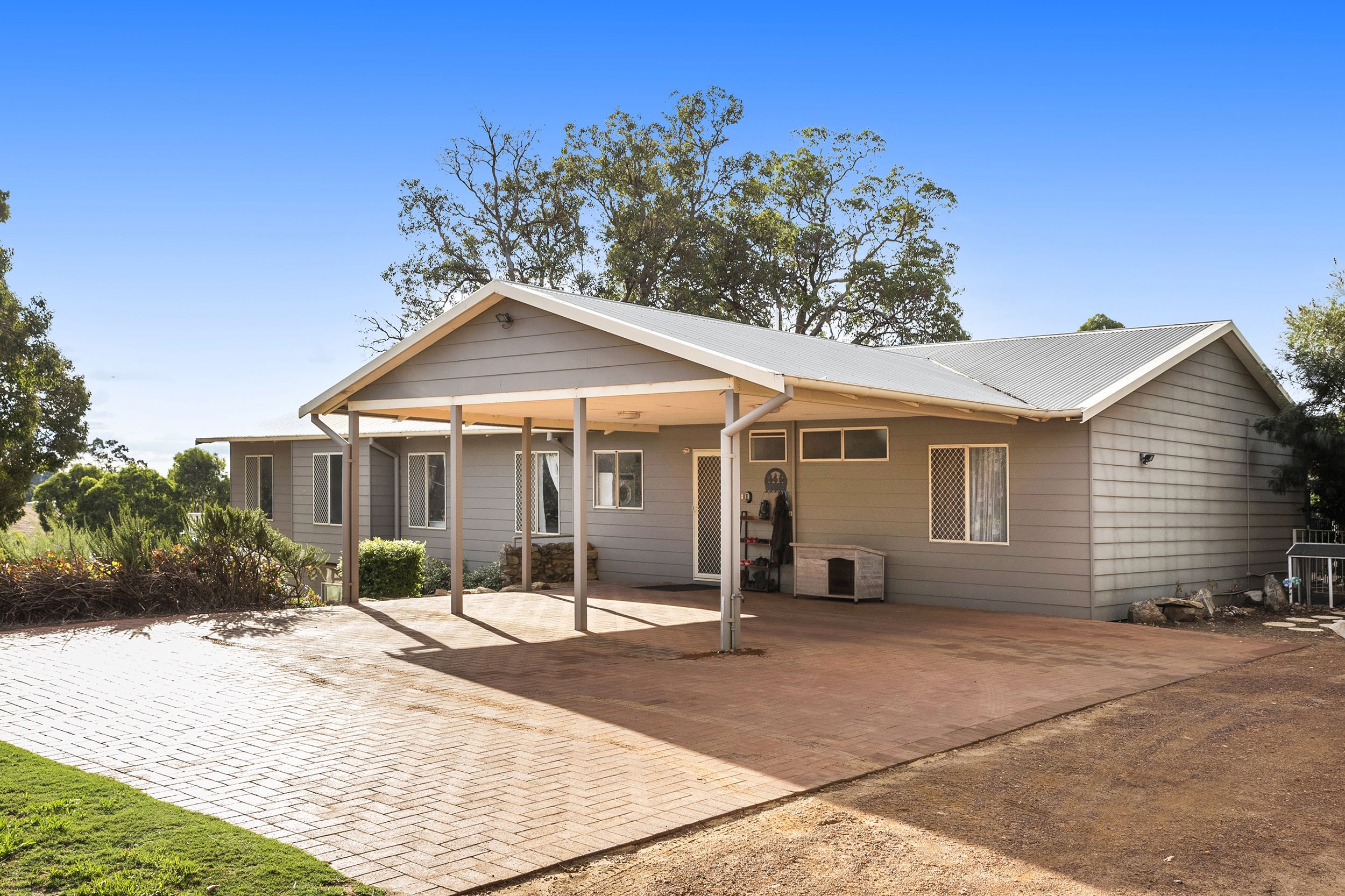 64 Callow Drive, Bullsbrook WA 6084