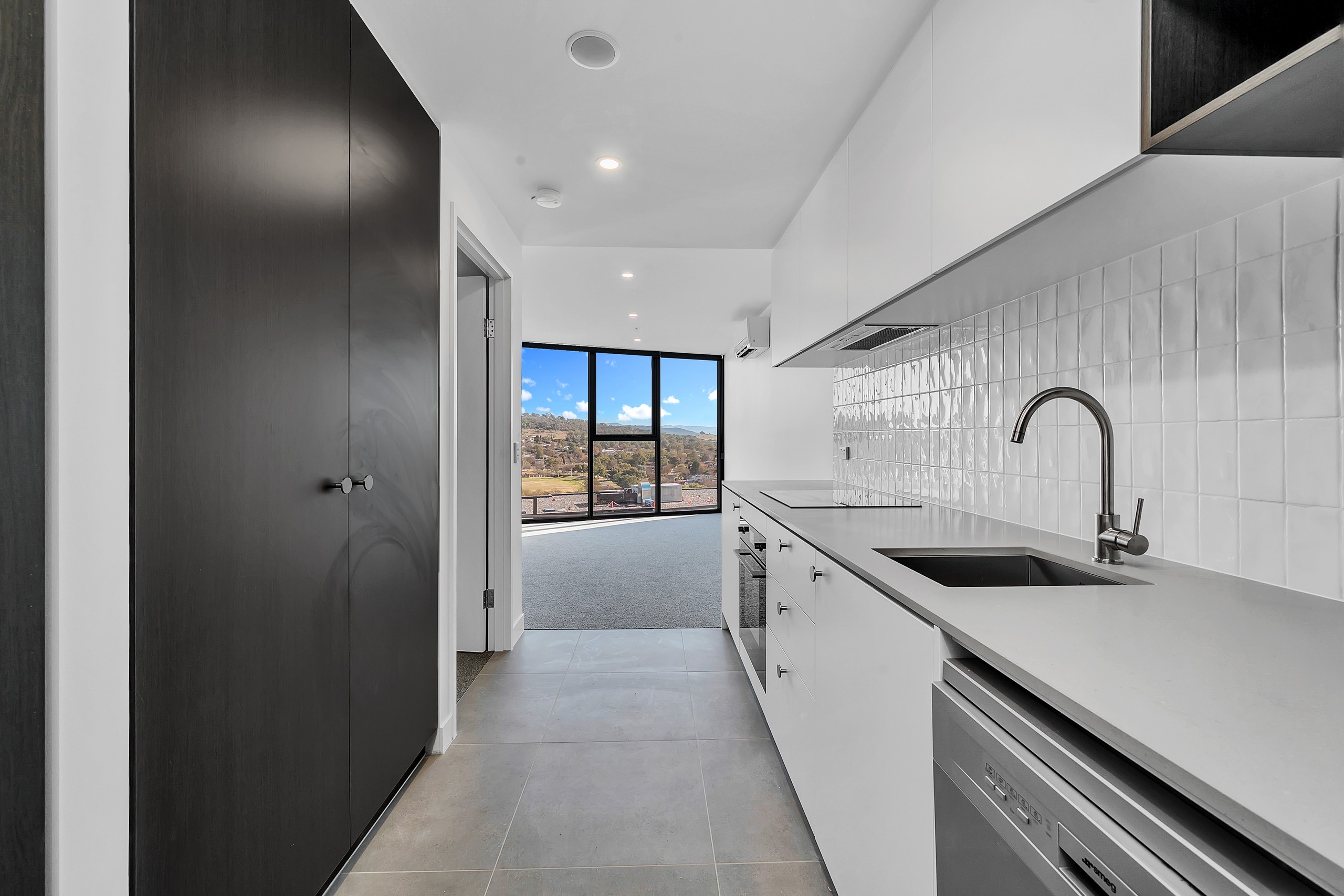 1604/2 Furzer Street, Phillip, ACT 2606