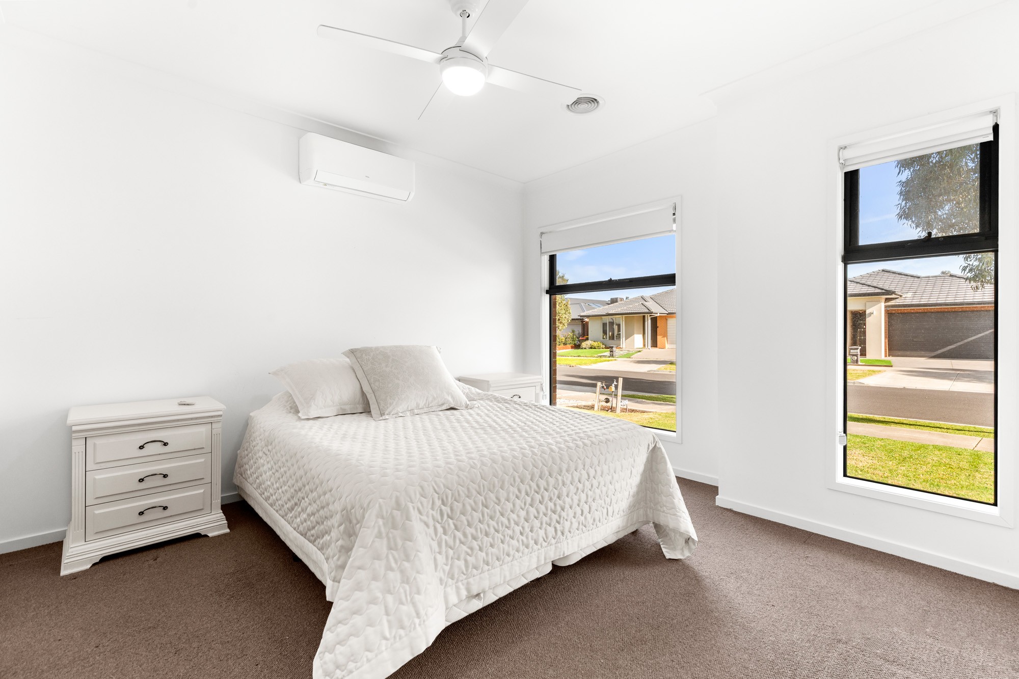 10 Arthurdale Cresent, Werribee, VIC 3030