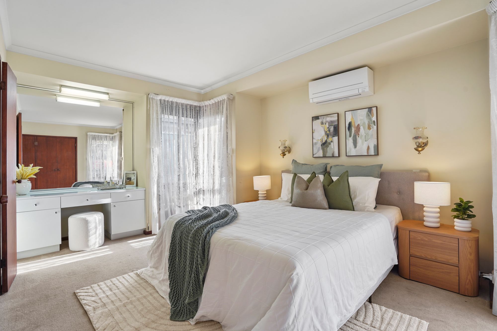 35 Cara Street — photo 11 of 16