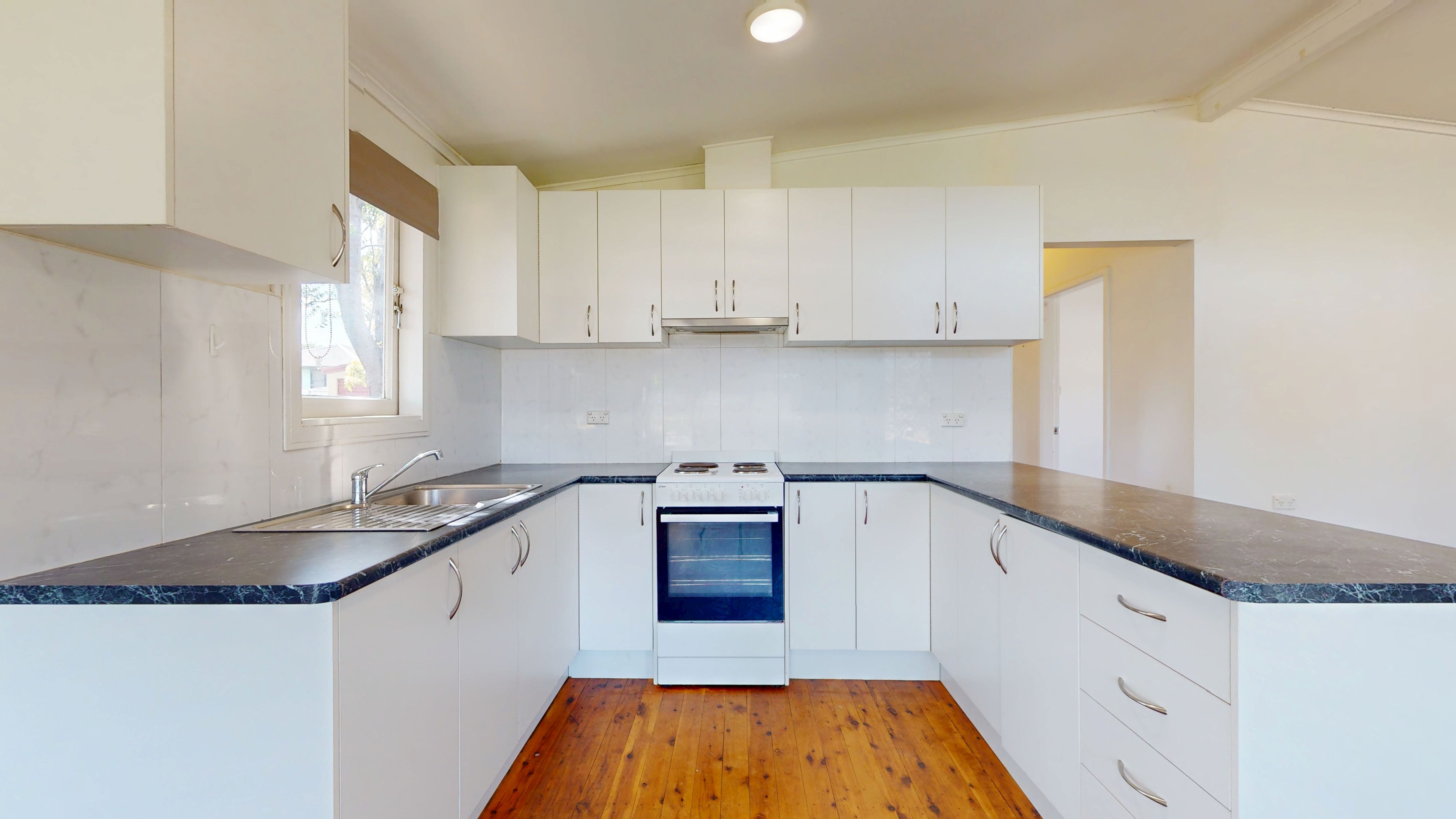 11 Spence Street — photo 3 of 11