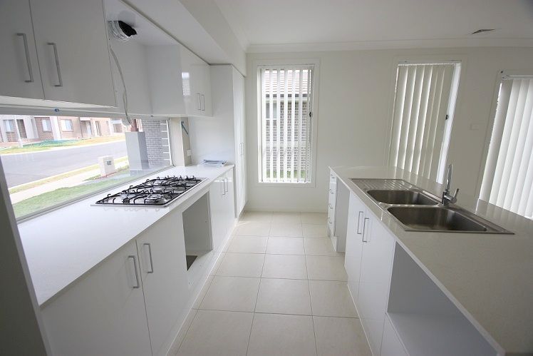 8 Dugay Street, Oran Park, NSW 2570