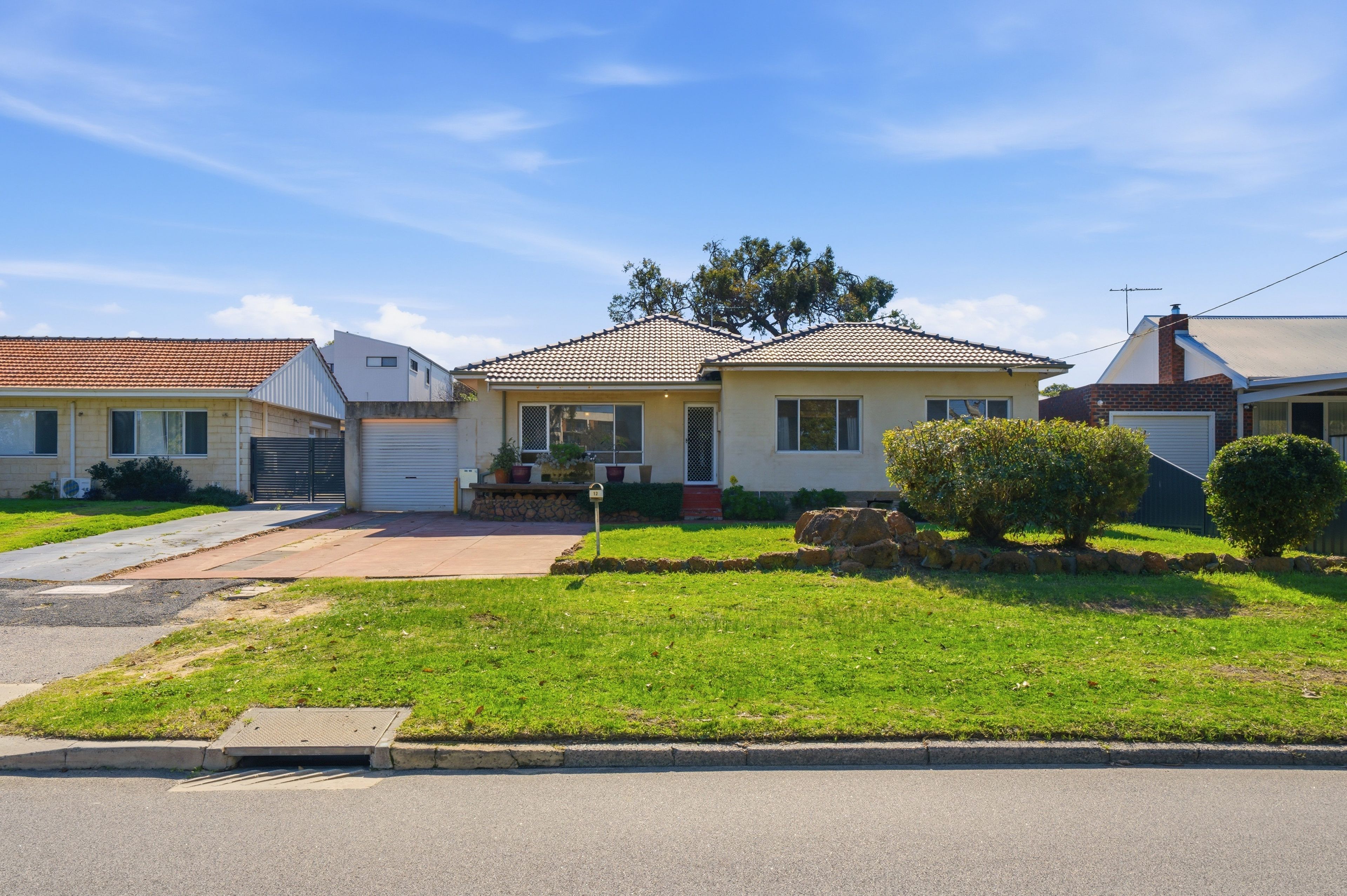 12 Bawdan Street, Willagee, WA 6156