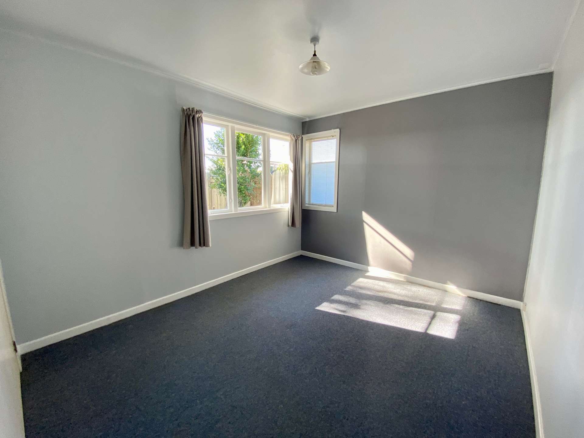 380 Te Atatu Road photo 4