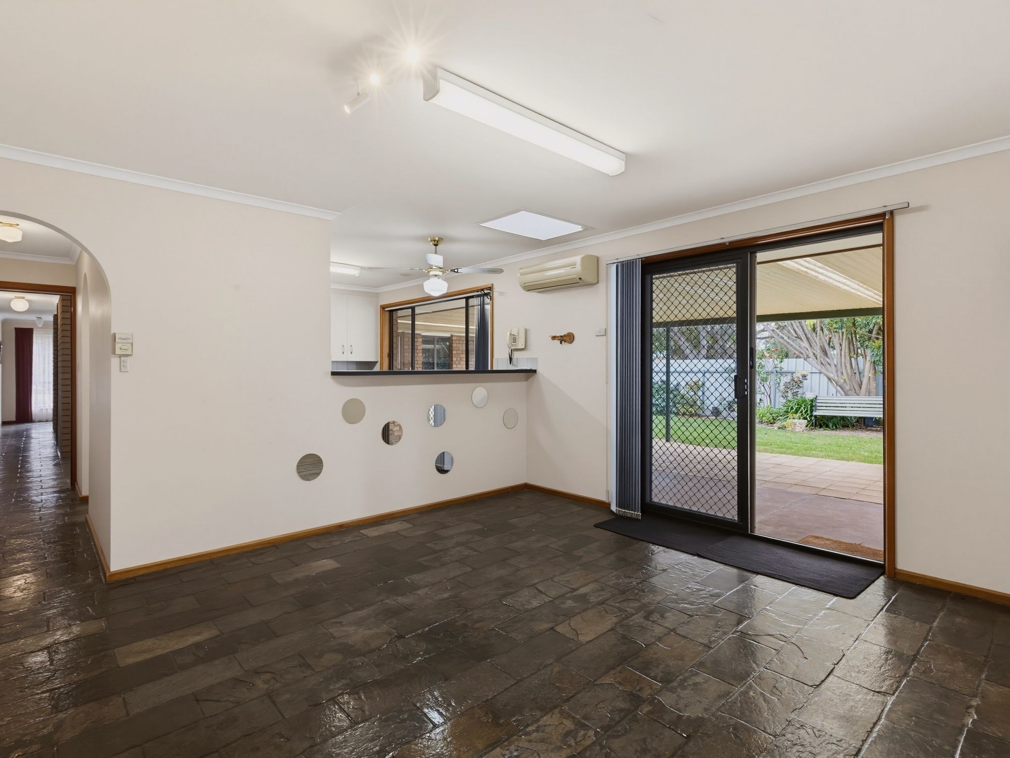 2 Frenshams Drive — photo 8 of 21