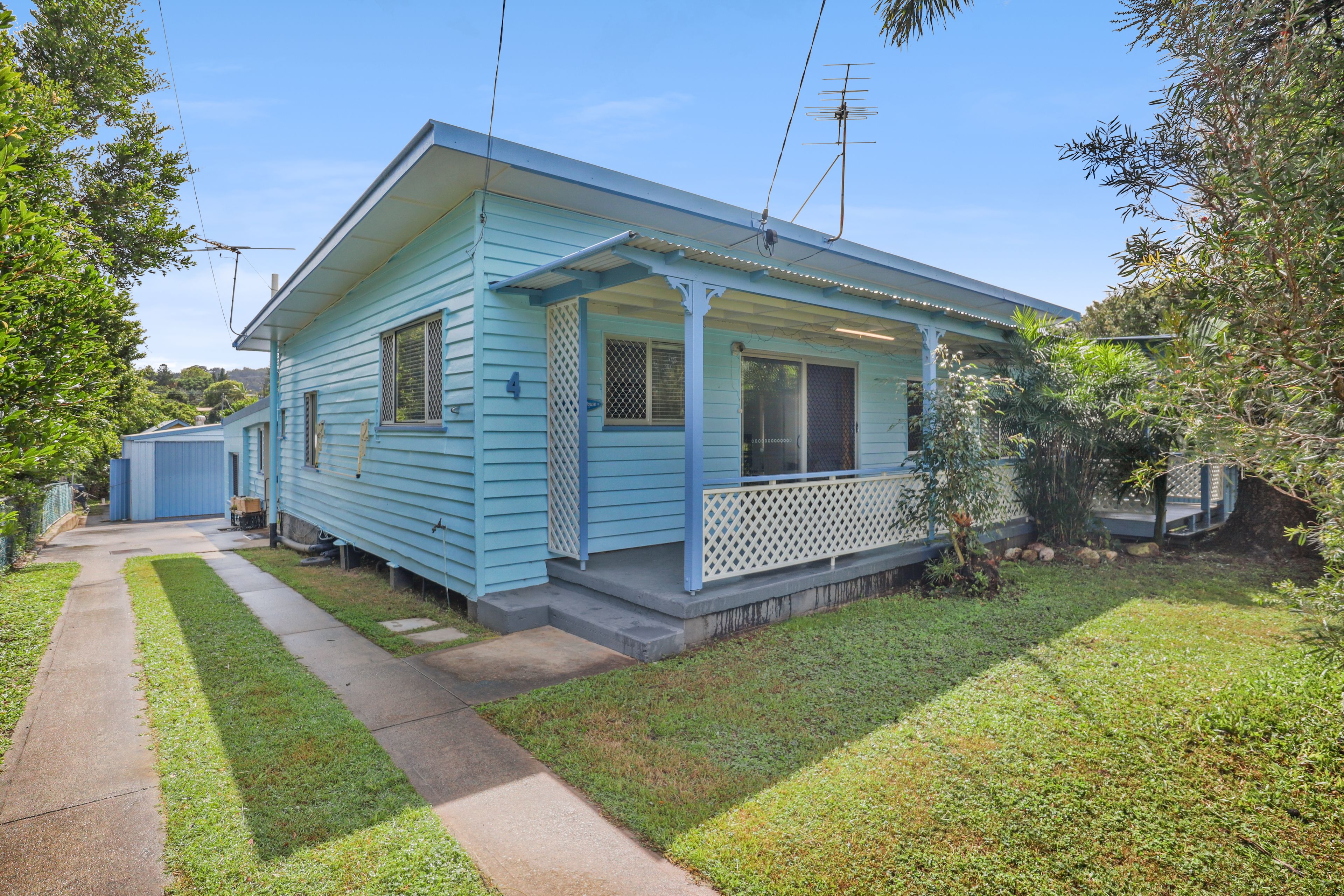 4 Oxley Parade, Dunwich QLD 4183