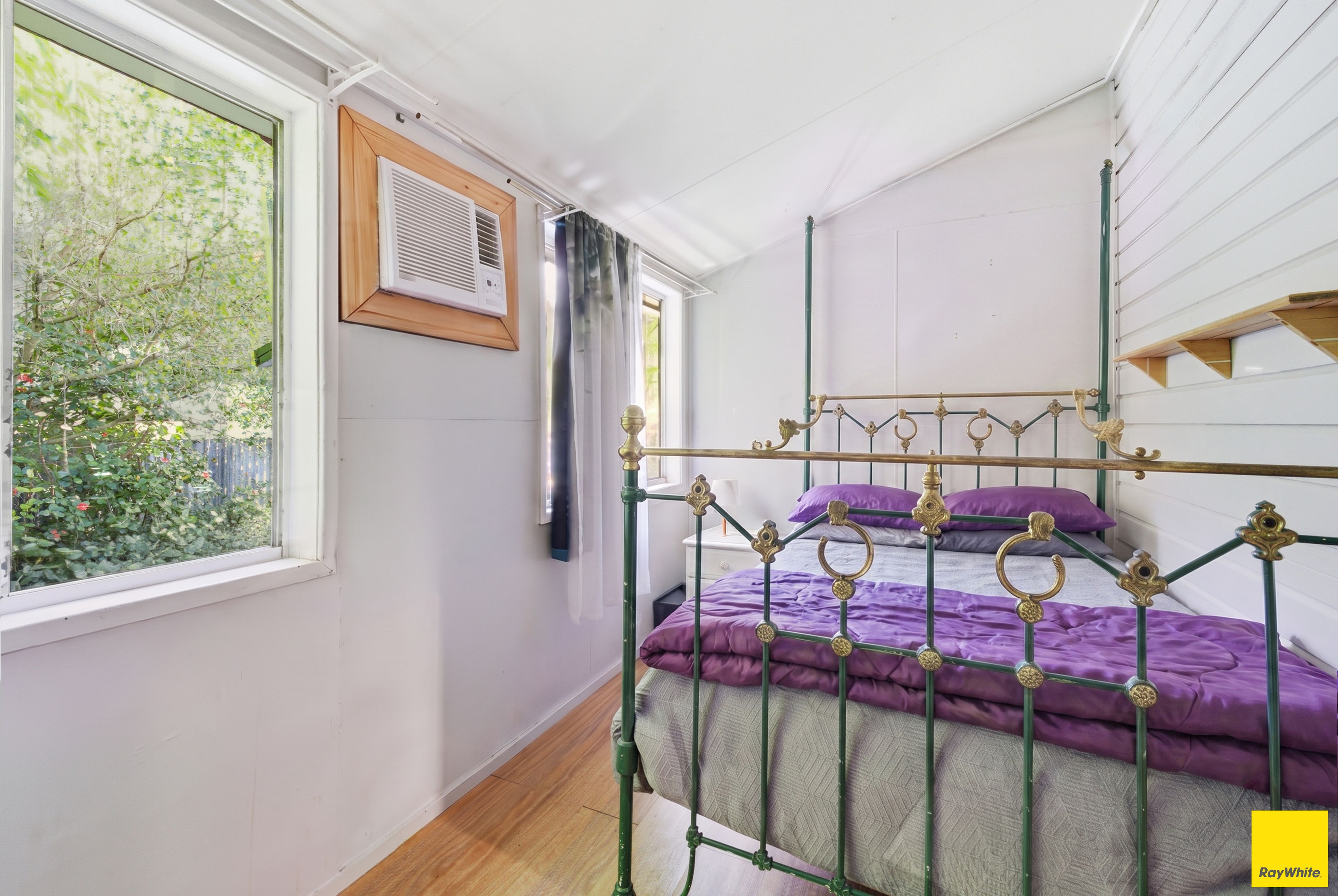 21 Chaplain Avenue — photo 14 of 24