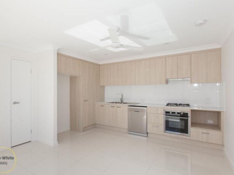 37B Hill Drive, Pimpama, QLD 4209
