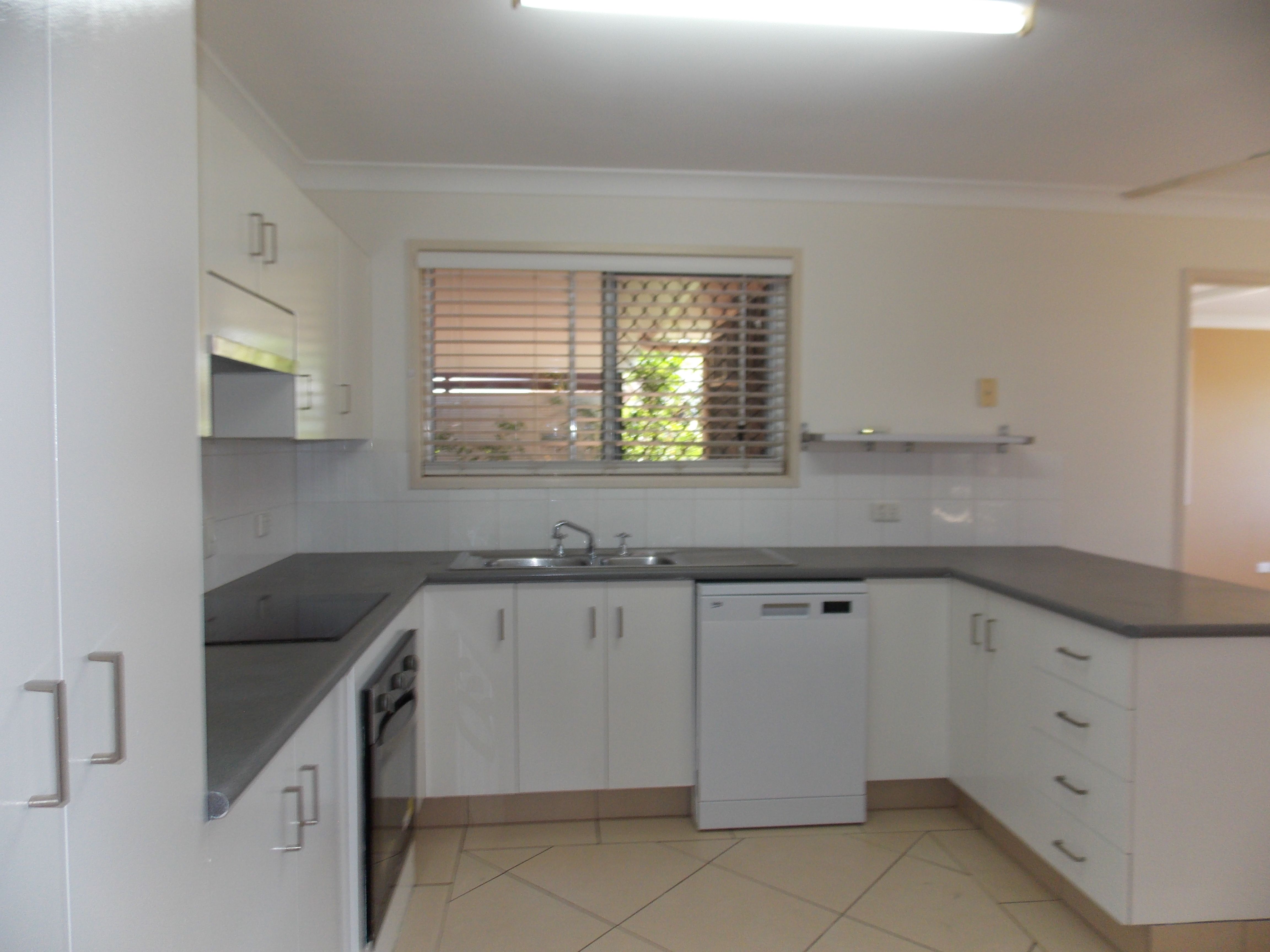 3 Loch Ness Outlook TENANT APPROVED, Yeppoon, QLD 4703