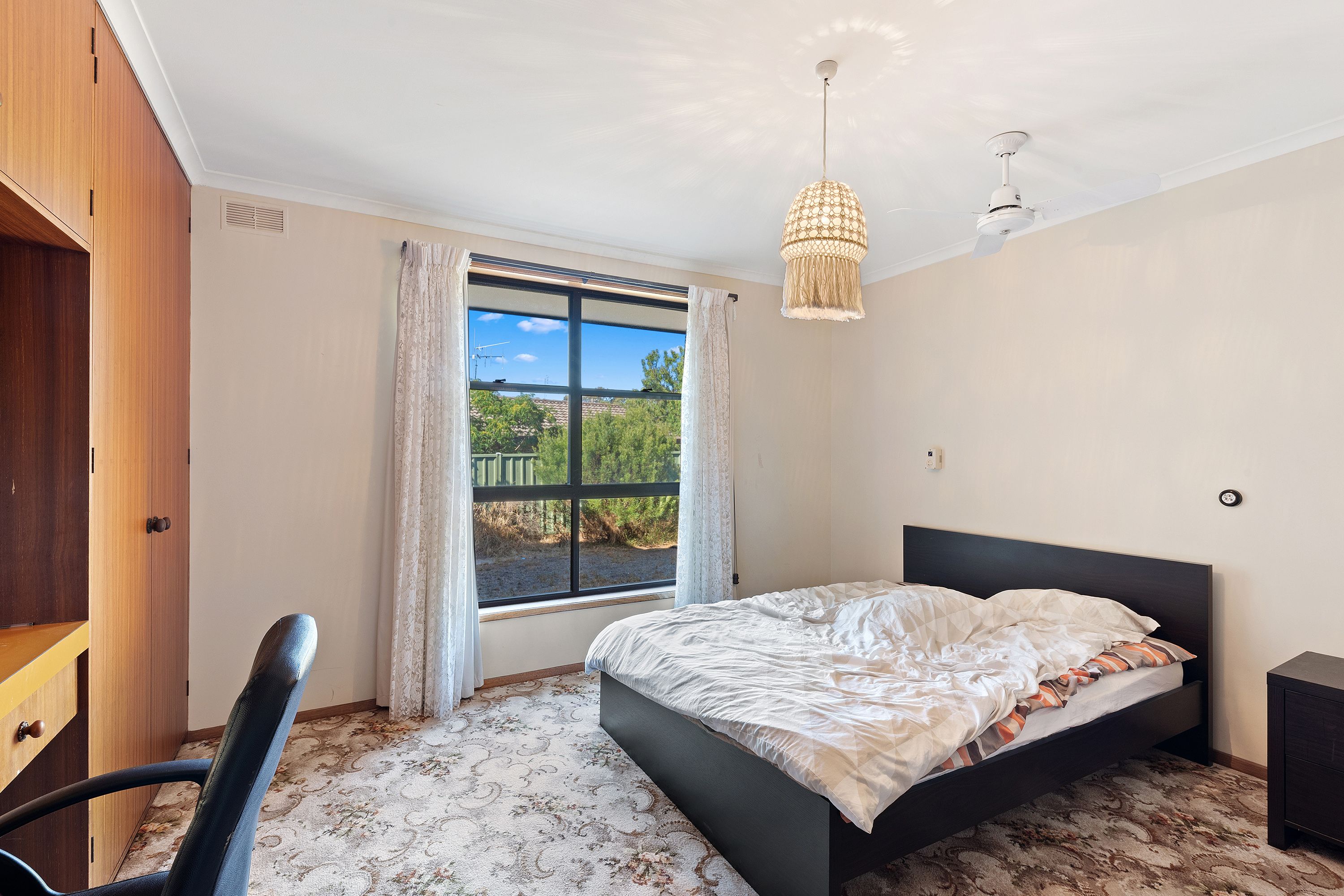 8 Ridgeway Place, Kennington, VIC 3550