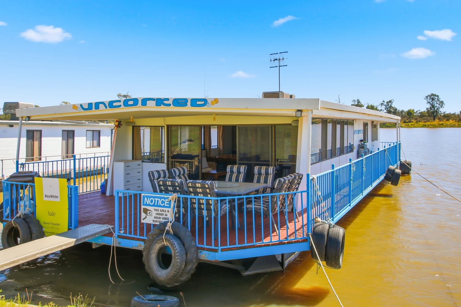 Houseboat Uncorked Waikerie, Waikerie, SA 5330