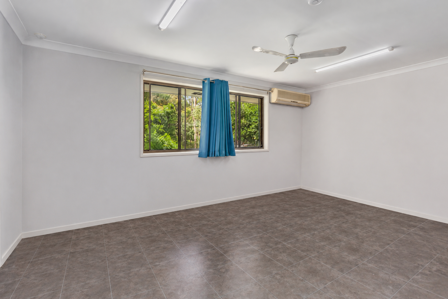 50 Gascoyne Drive — photo 10 of 24