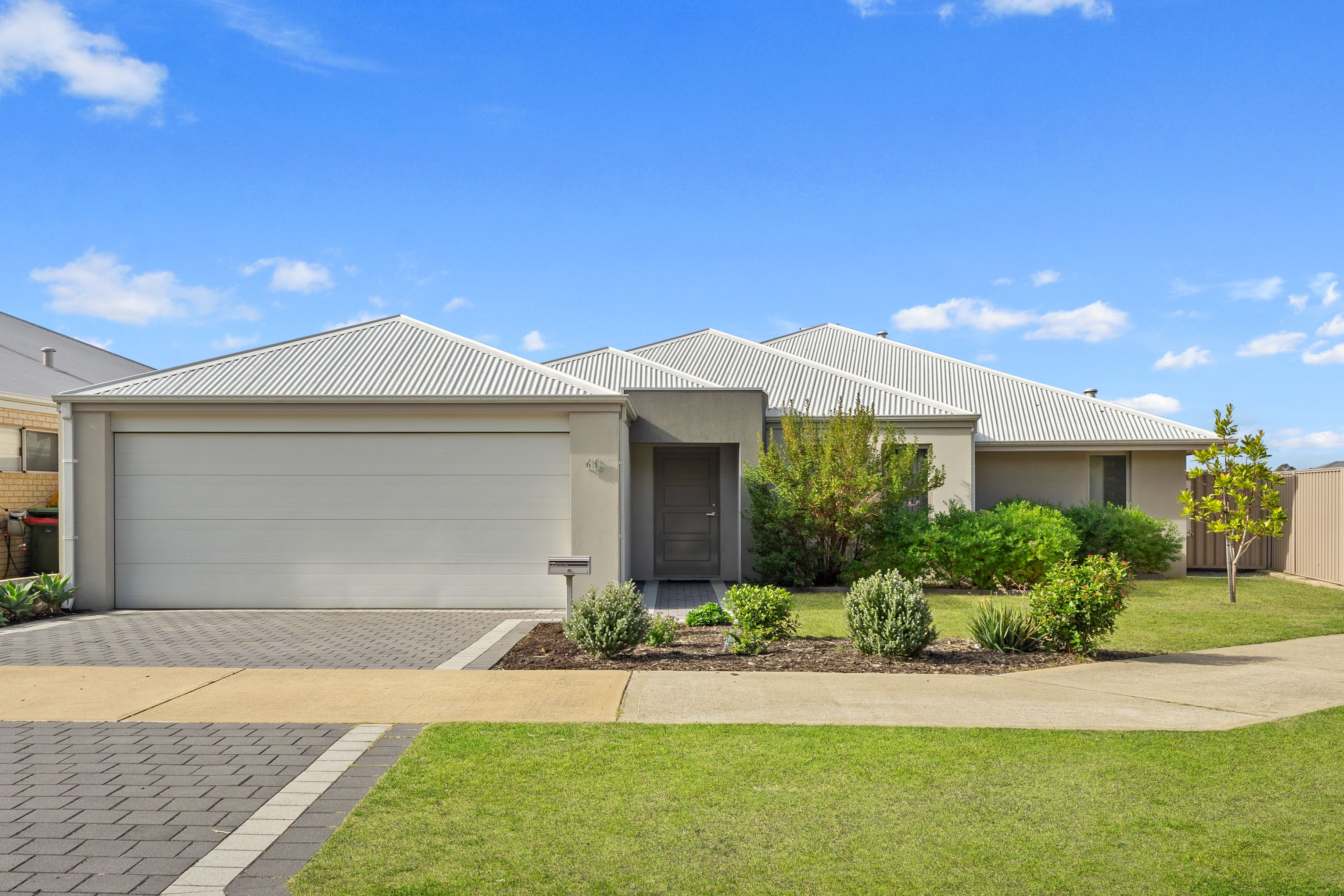 61 Heritage Park Drive, Baldivis WA 6171
