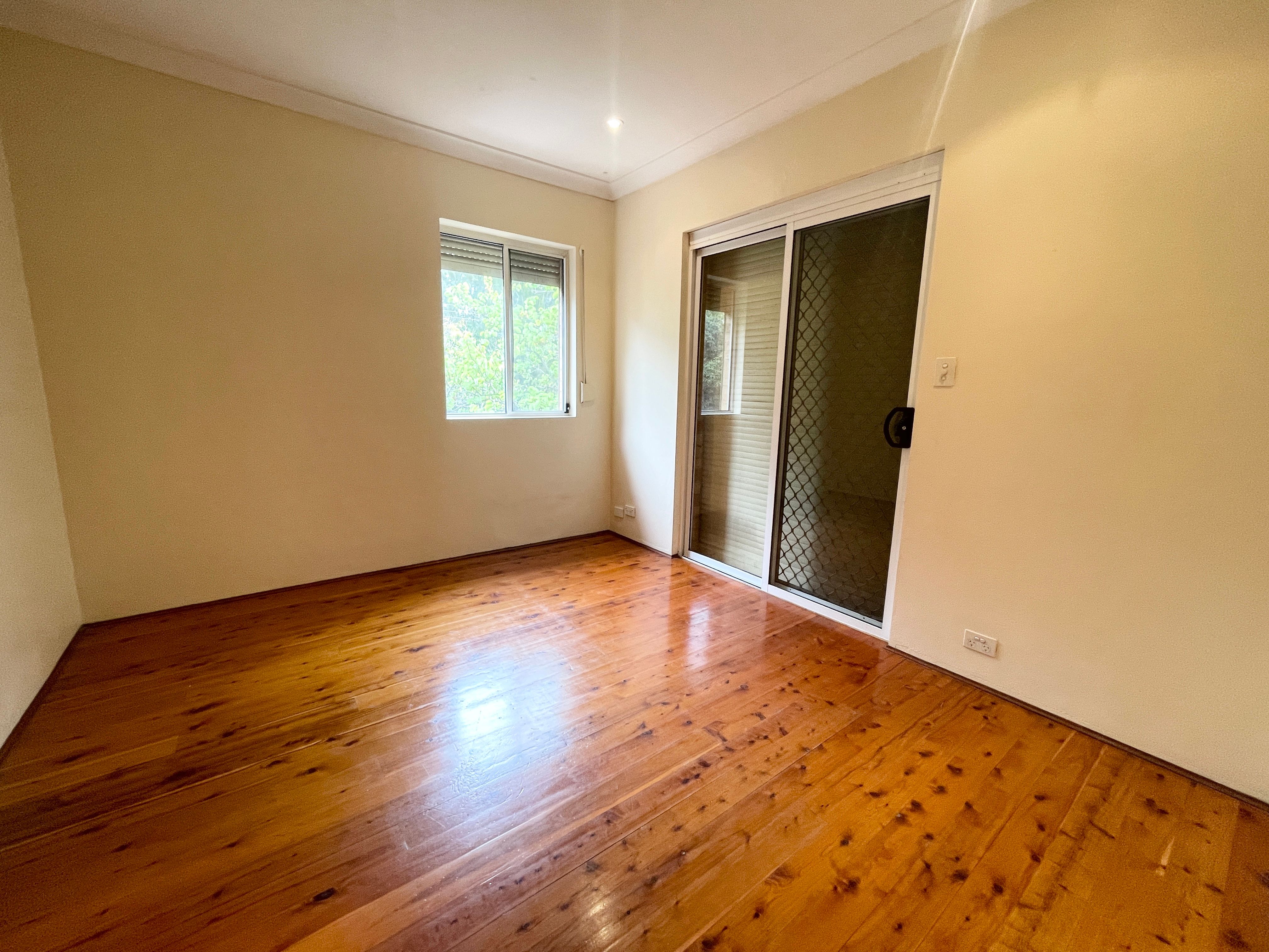 2/22 Chamberlain Street — photo 5 of 9