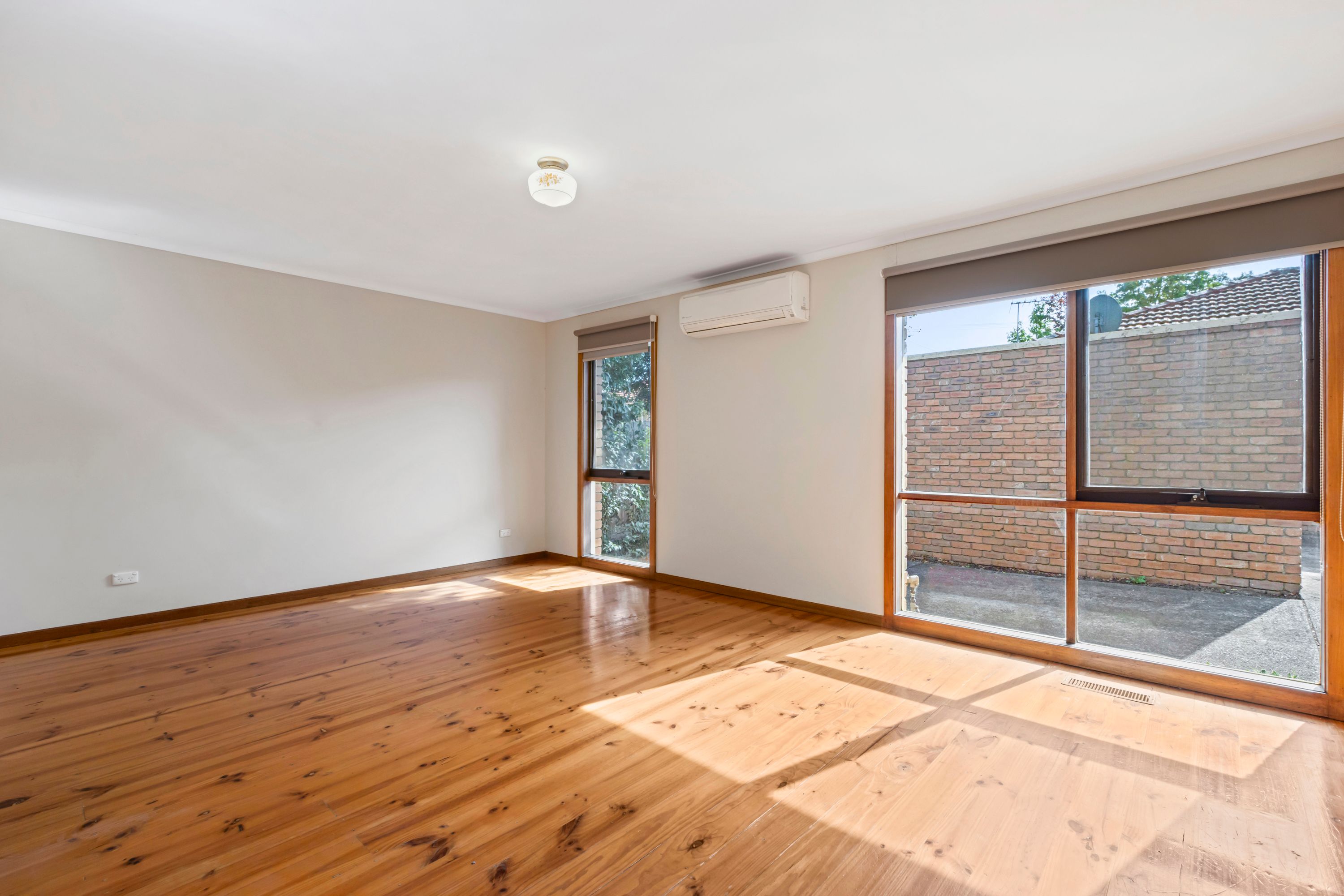 2/54 Sesame Street, Mount Waverley, VIC 3149