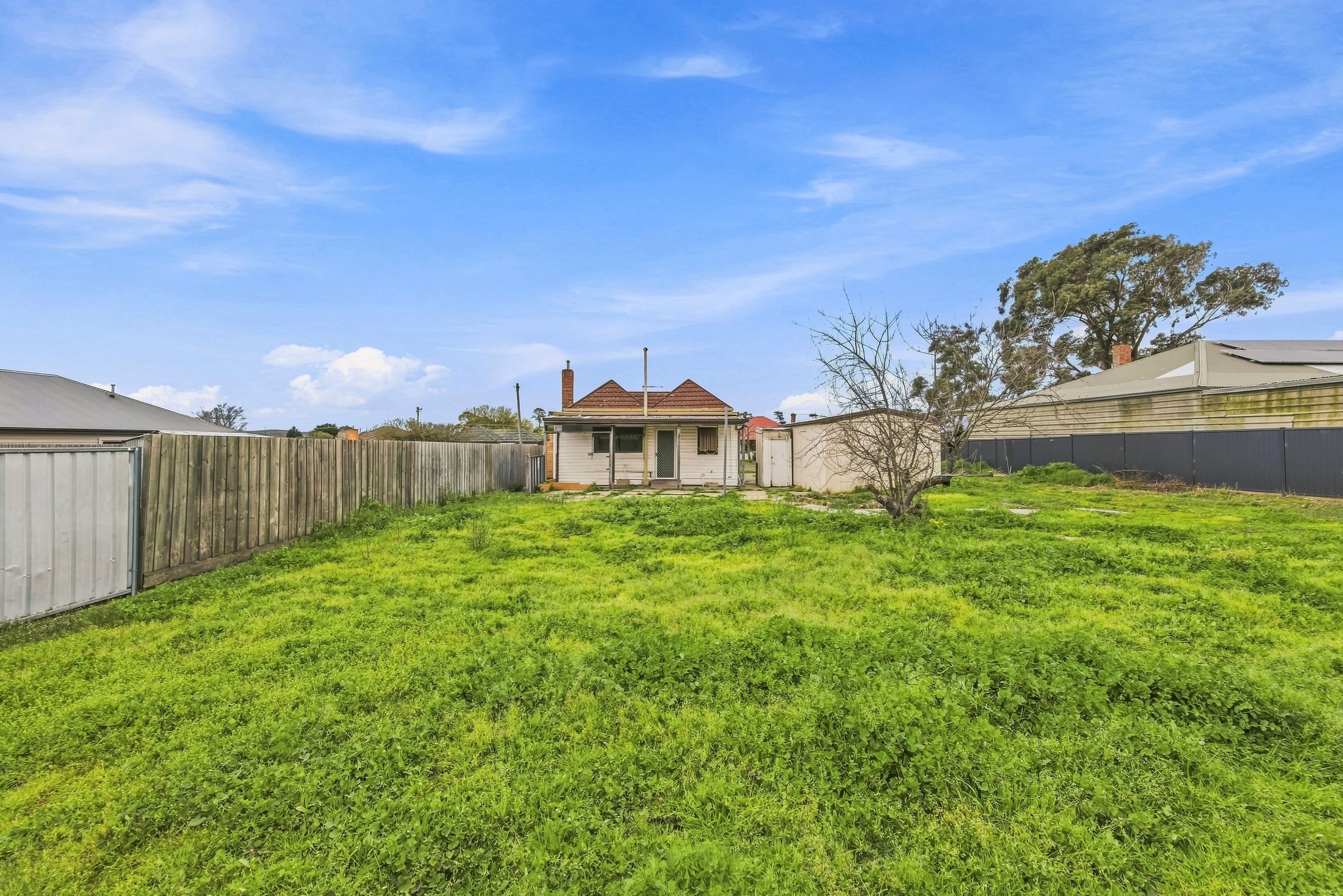 710 Darling Street — photo 8 of 8