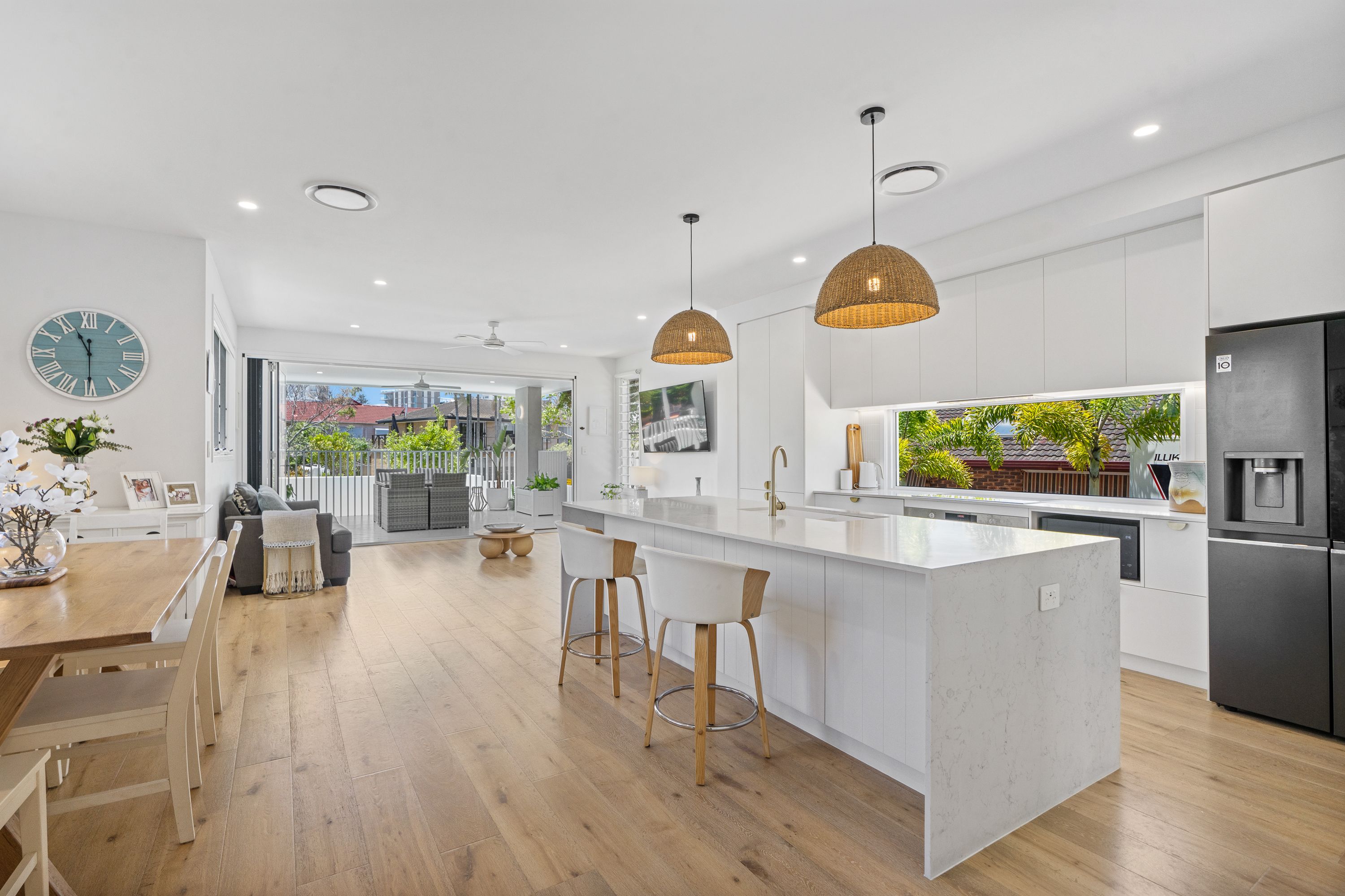 1/450 Cypress Terrace North, Palm Beach, QLD 4221