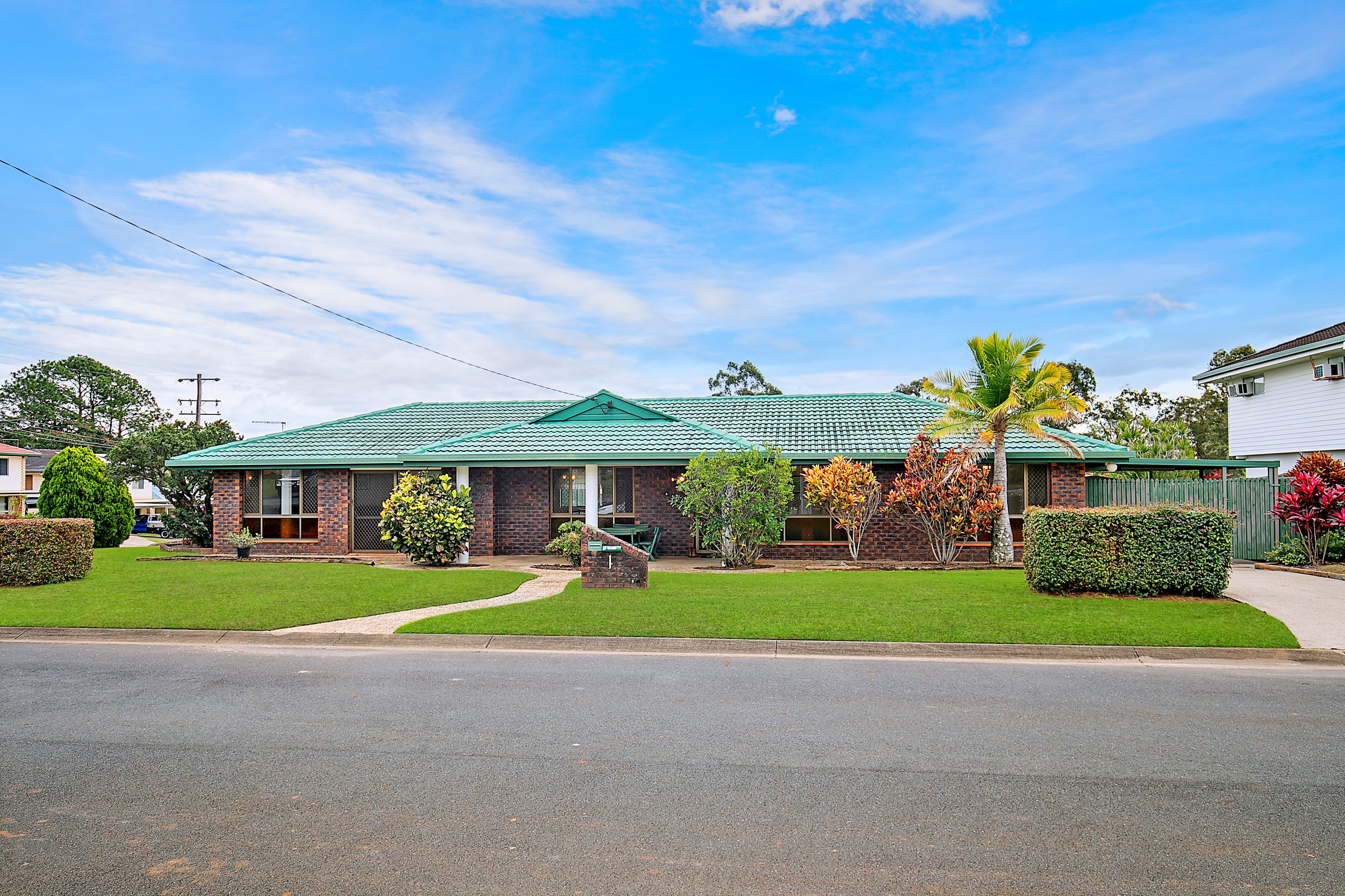 1 Kinross Street — photo from Ray White Sandgate