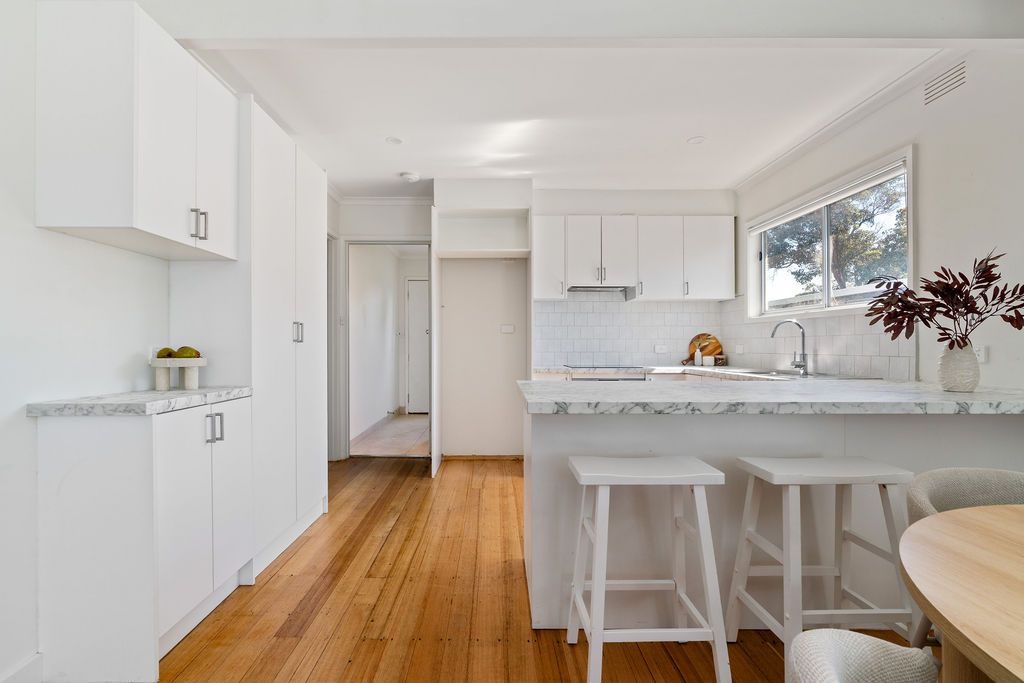 138 Ninth Avenue, Rosebud, VIC 3939