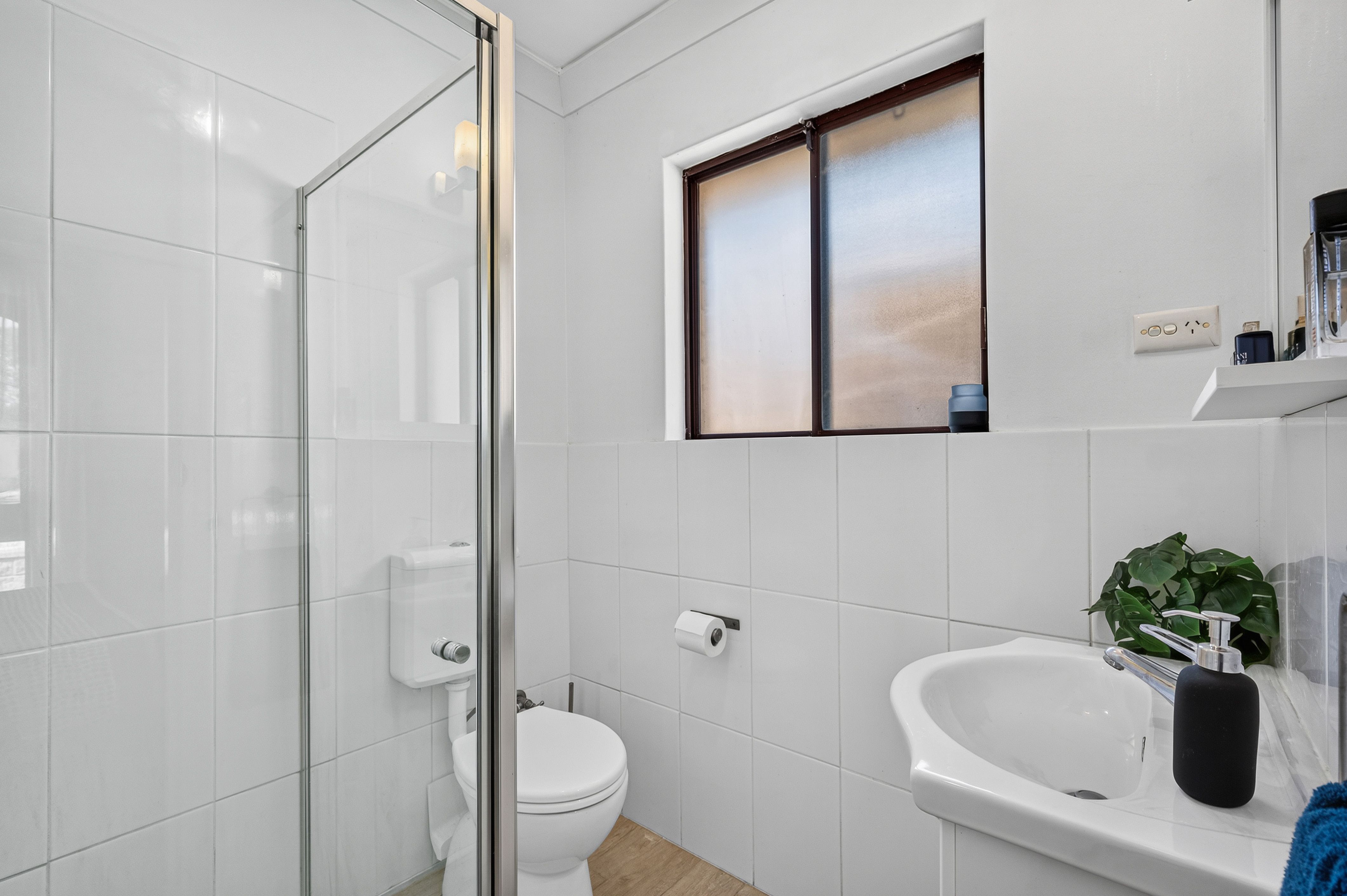 16 Glenalvon Drive — photo 15 of 27