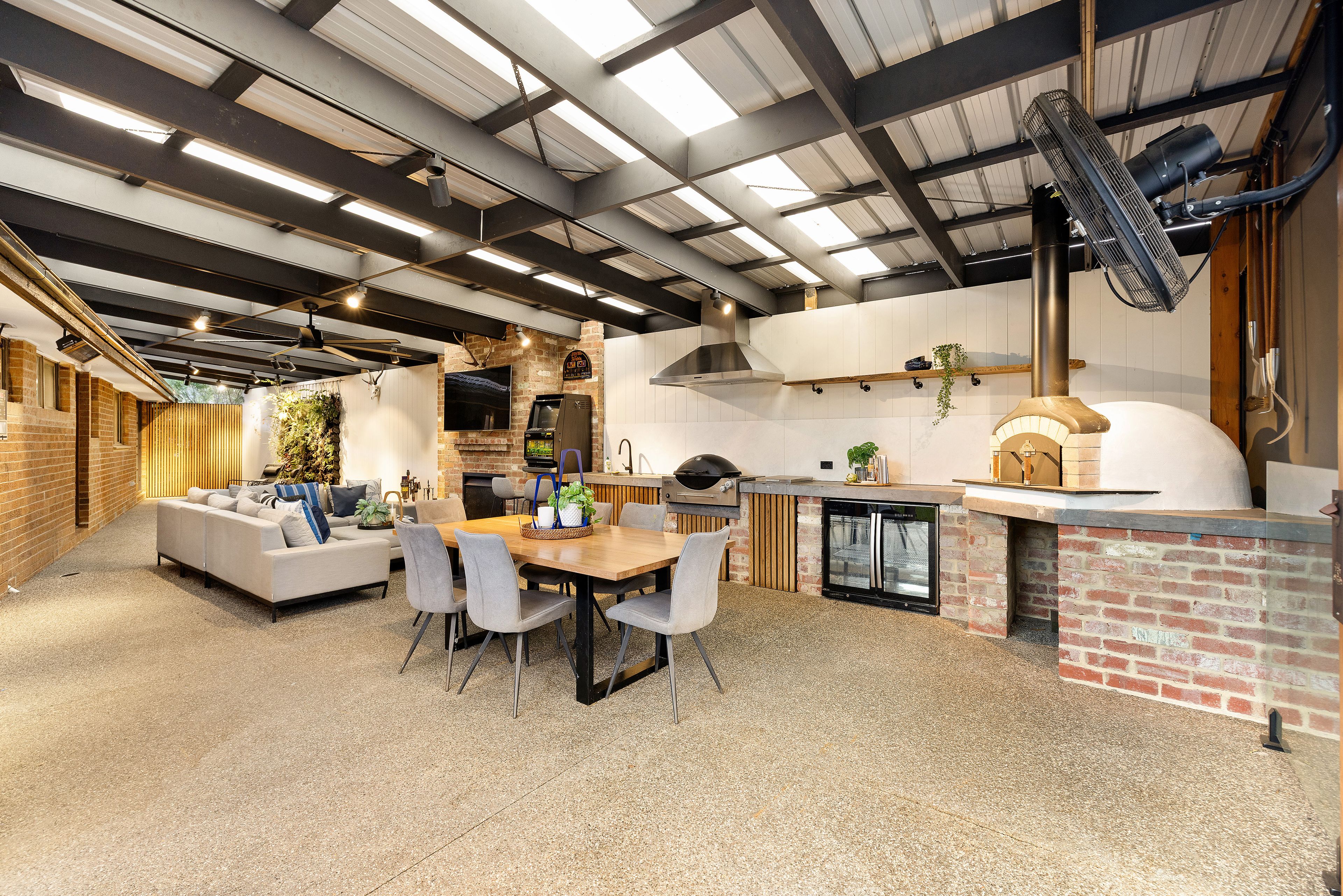 10 Summerlea Road — photo 15 of 26
