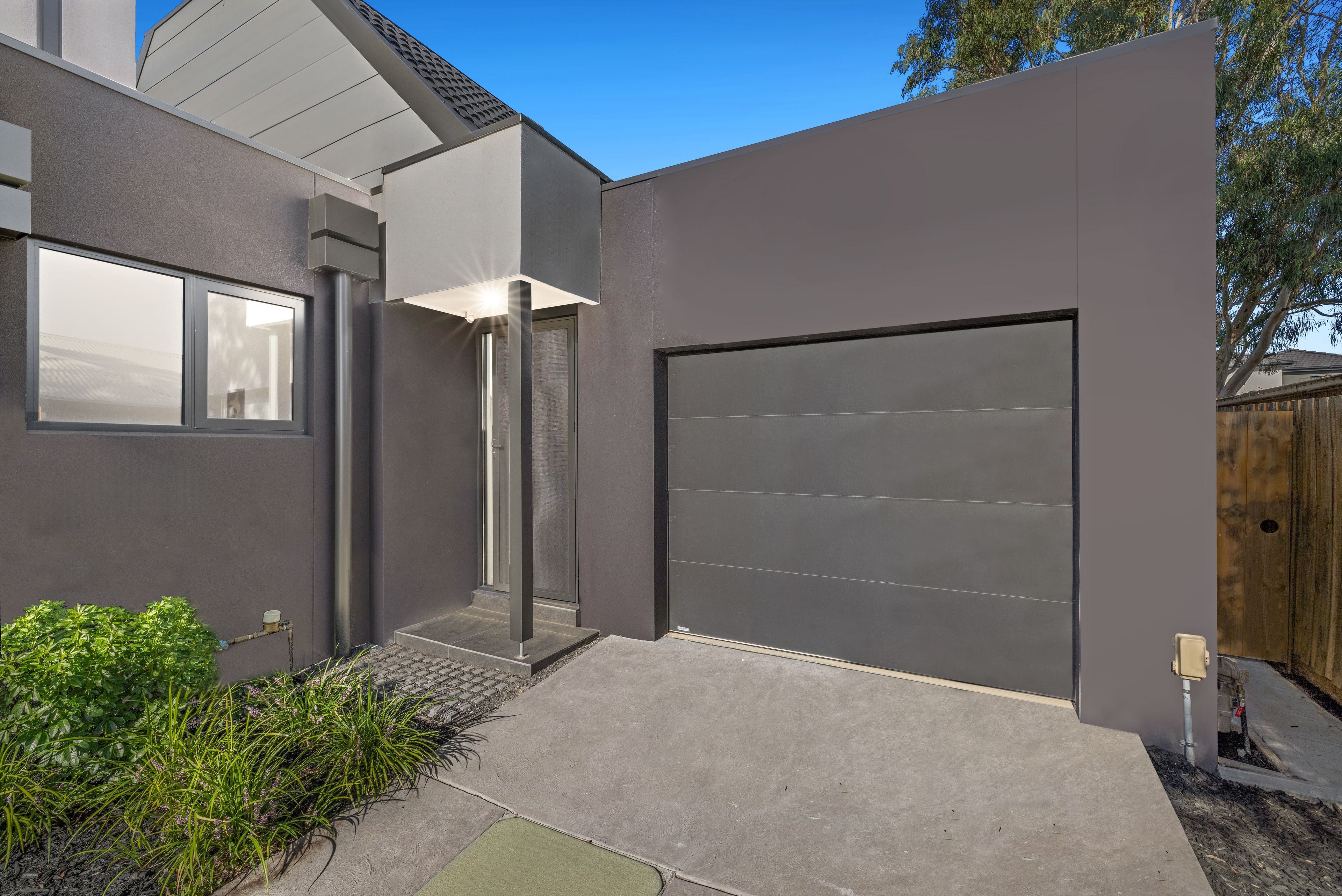 65 Commercial Road, Ferntree Gully VIC 3156