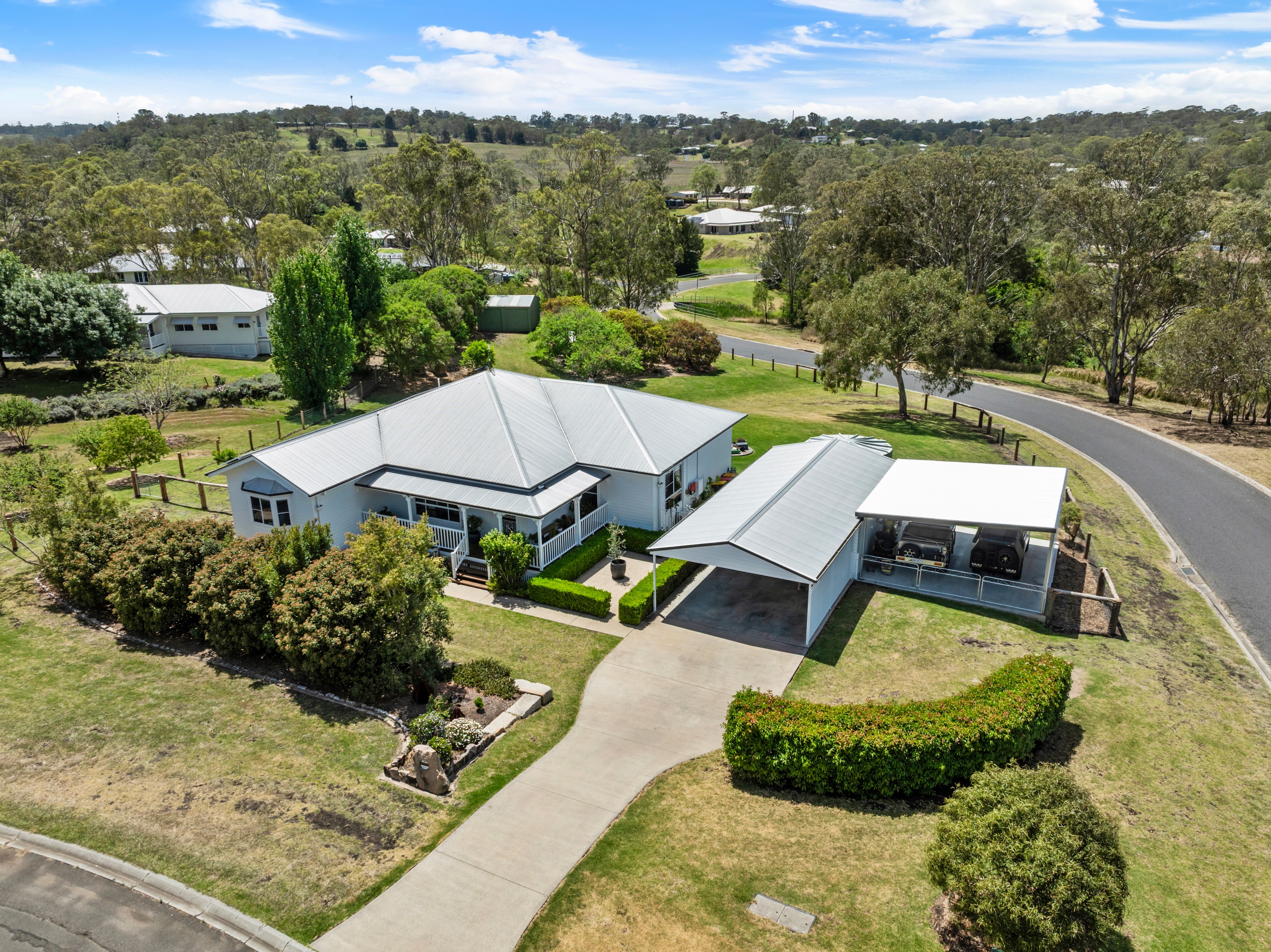 22 Pendoma Drive, Hodgson Vale, QLD 4352