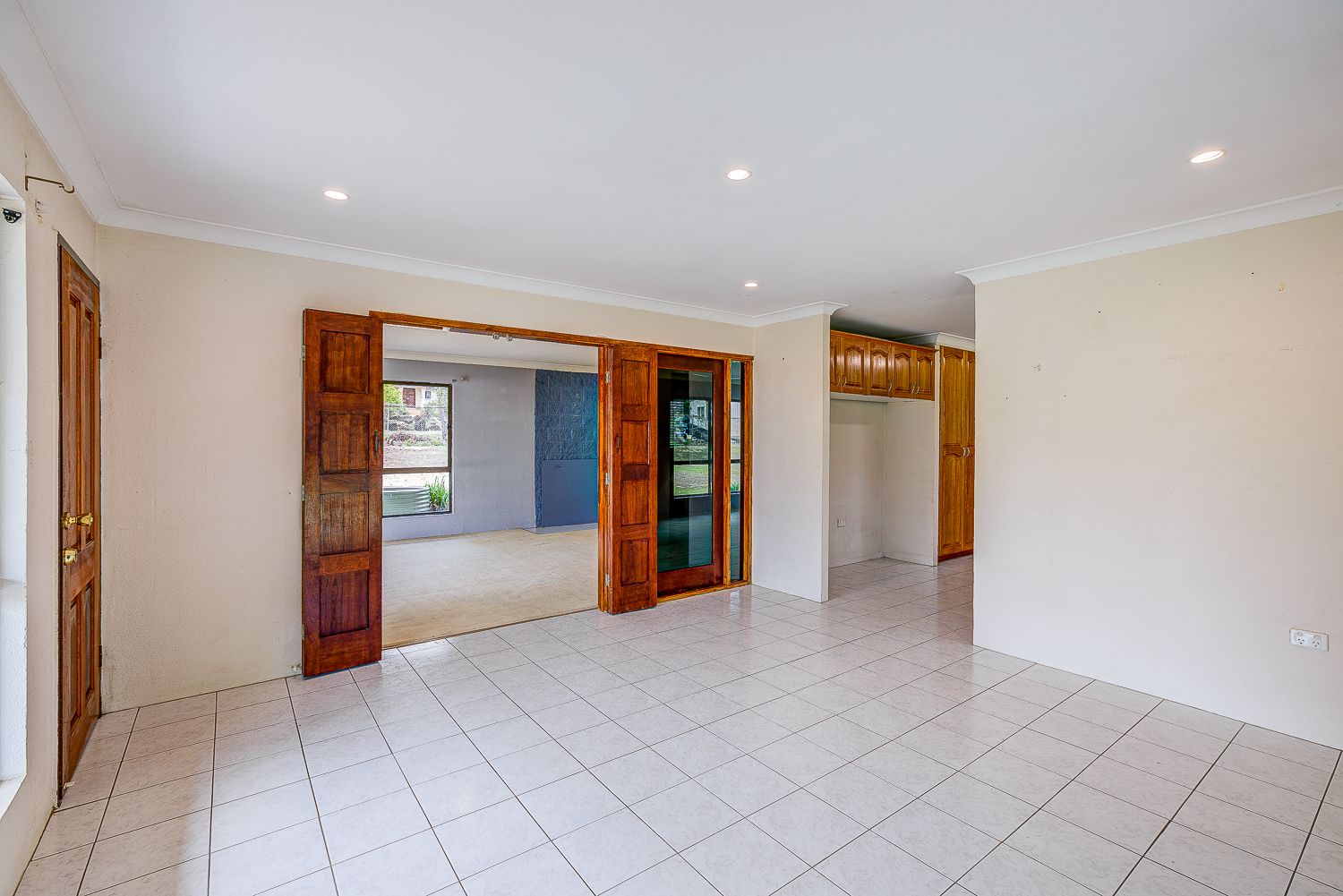 73 Green Road, Park Ridge, QLD 4125
