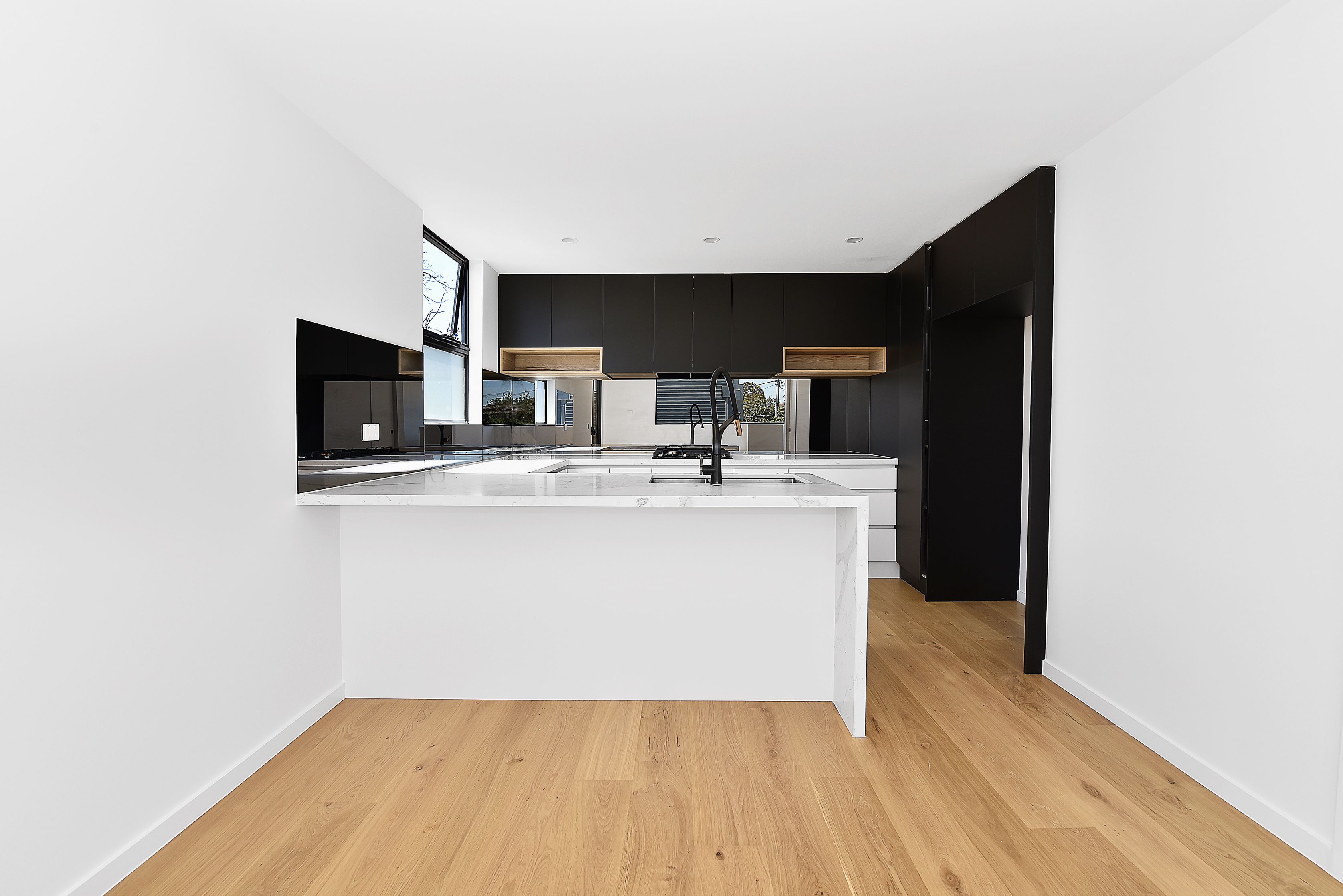 2/12 Geake Street, Coburg, VIC 3058