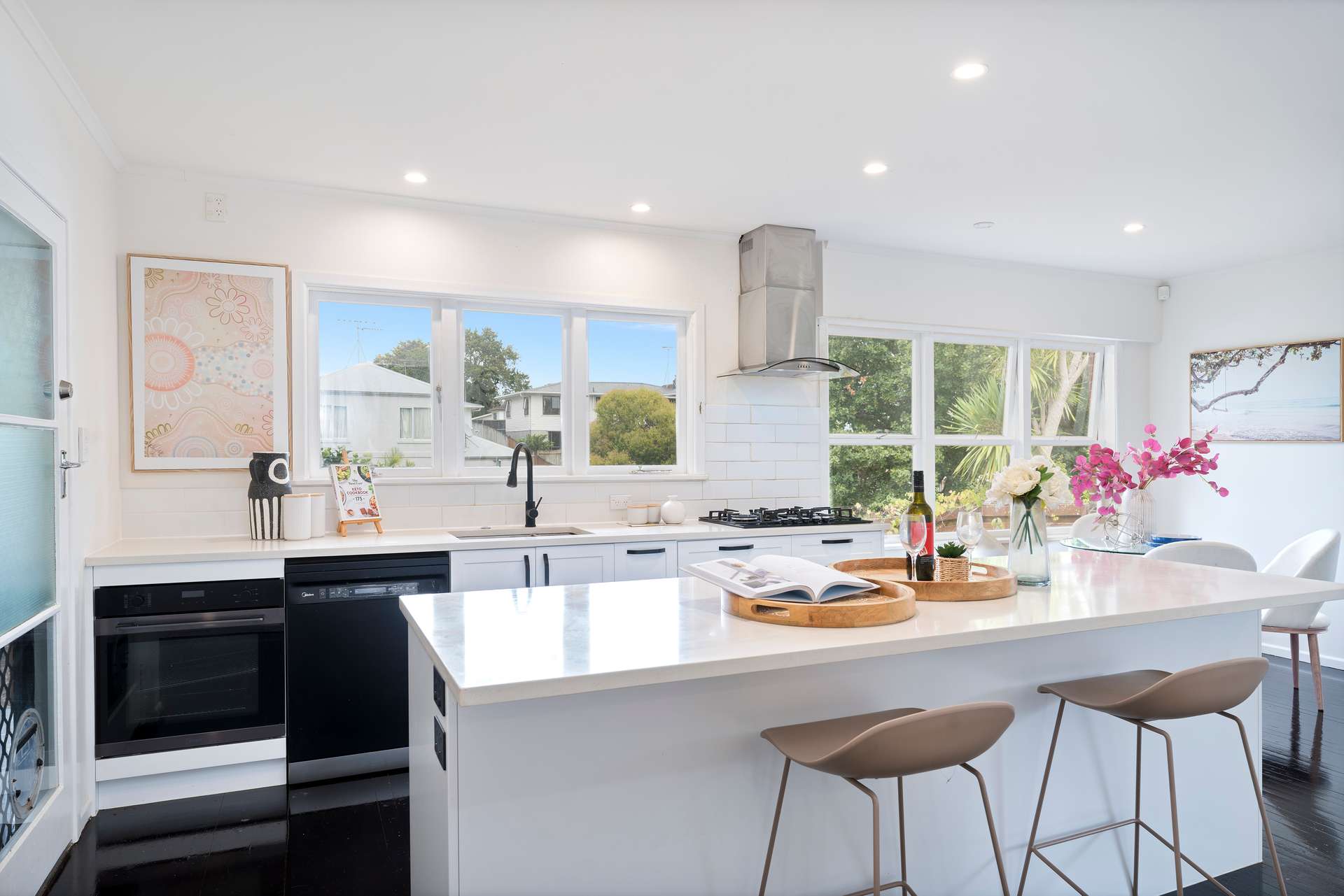 8 Pegler Drive photo 7