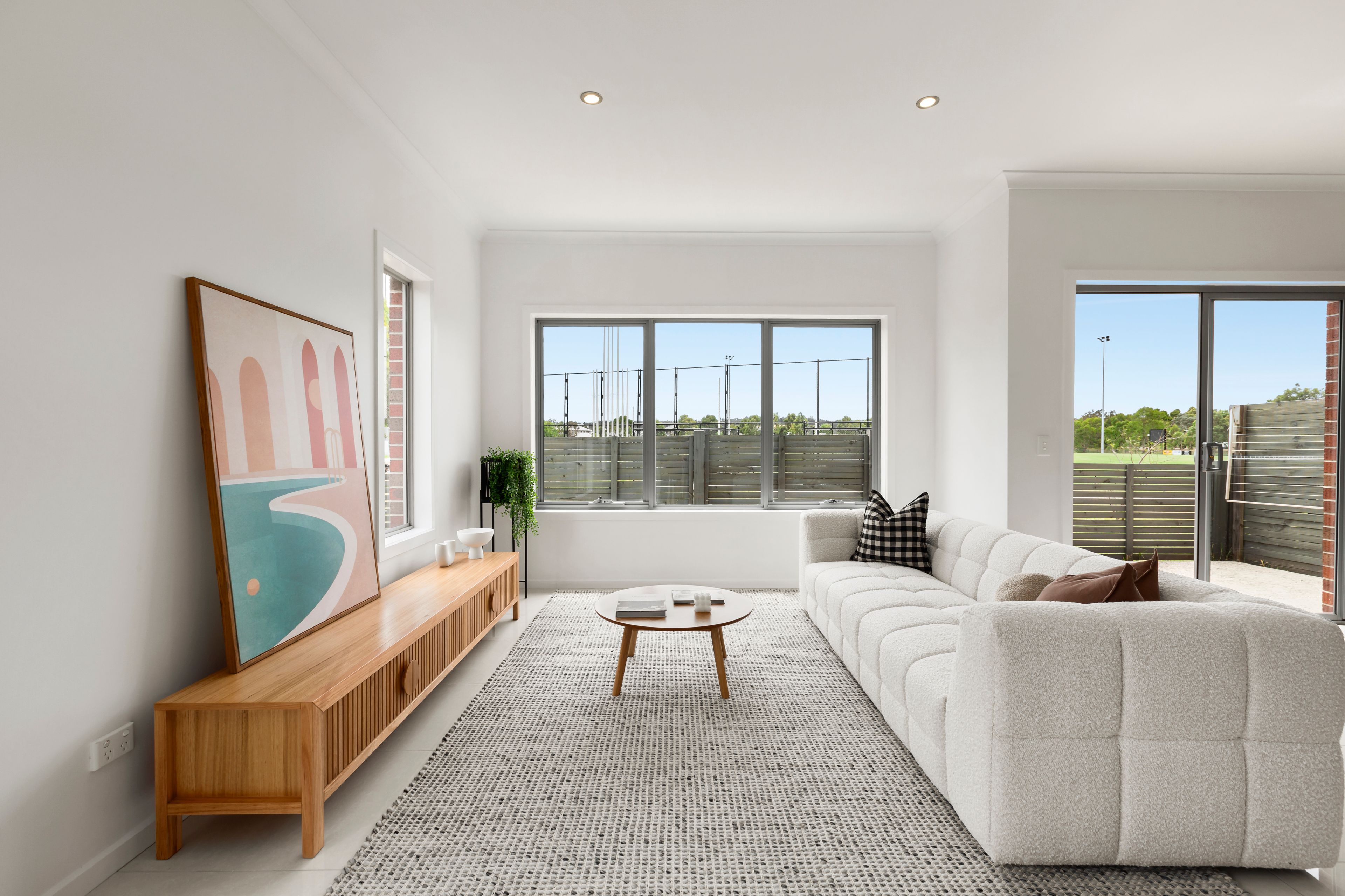 4/20 Painted Hills Road, Doreen, VIC 3754 Townhouse for Sale Ray