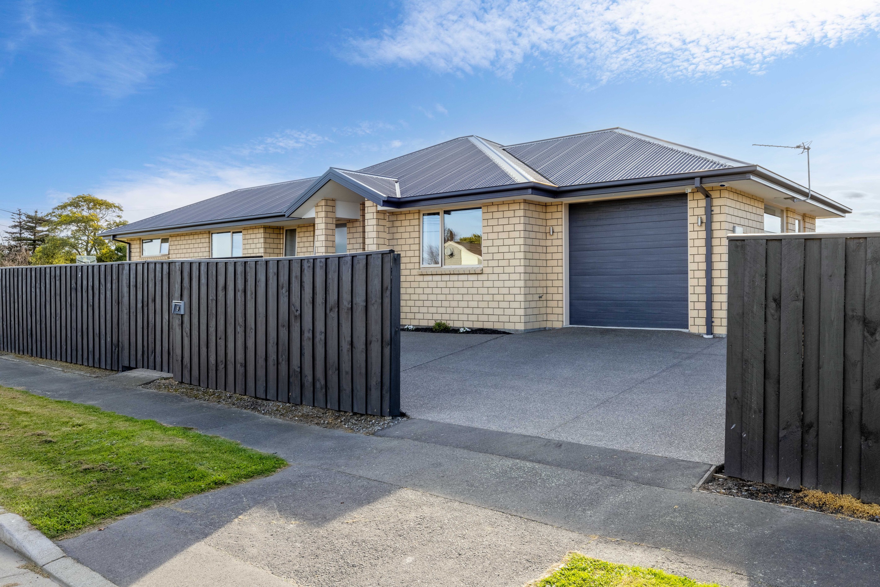 9 Sandown Crescent, Aranui, Christchurch City