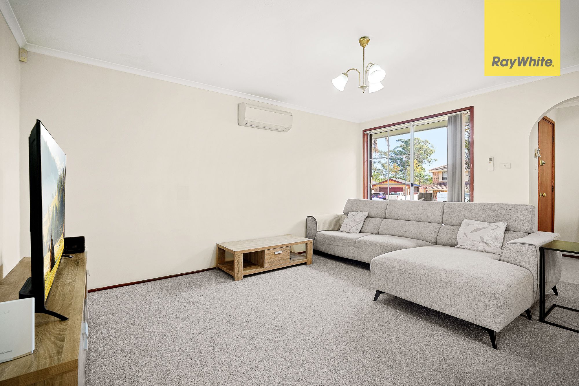 10 Kestrel Crescent, Erskine Park, NSW 2759