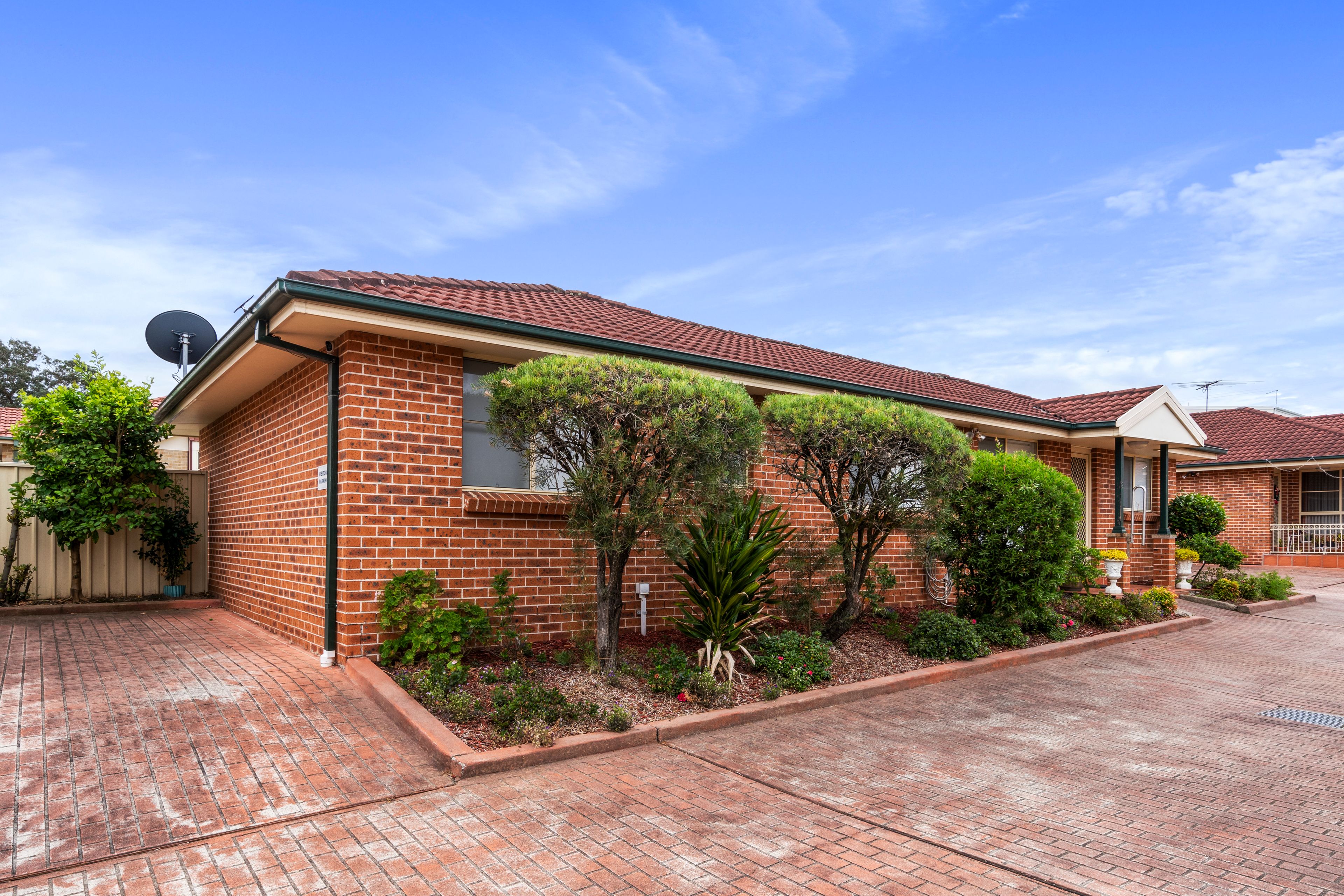2/49 Sherwood Street, Revesby, NSW 2212
