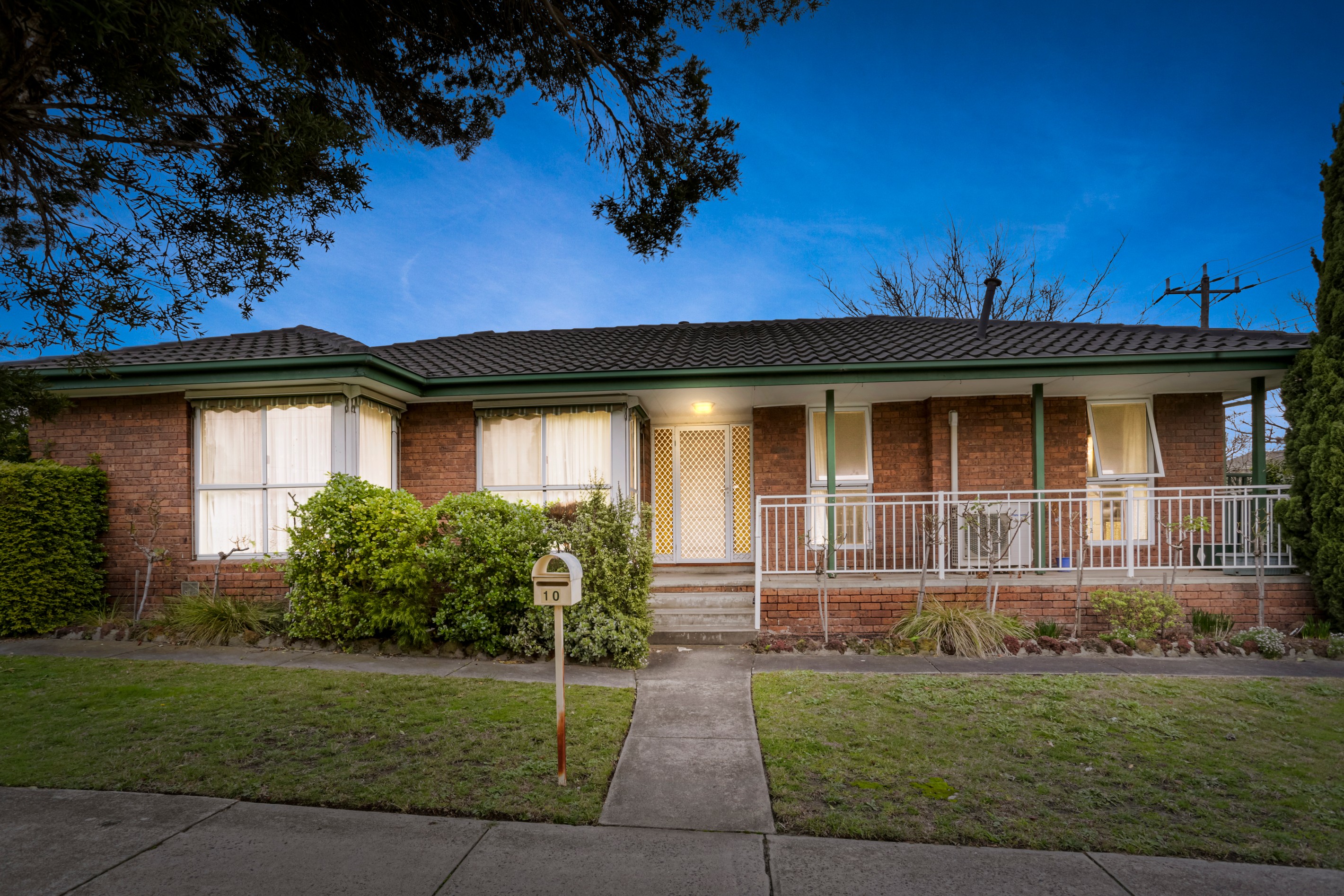 10 Claremont Crescent, Keysborough, VIC 3173